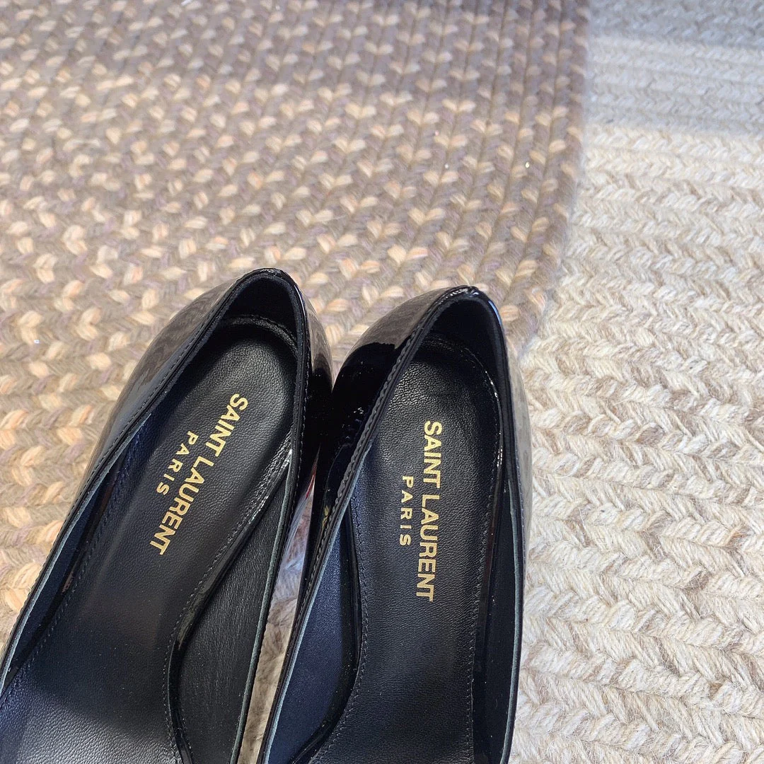 OPYUM RED HEEL PUMPS IN BLACK GLOSSY CALFSKIN