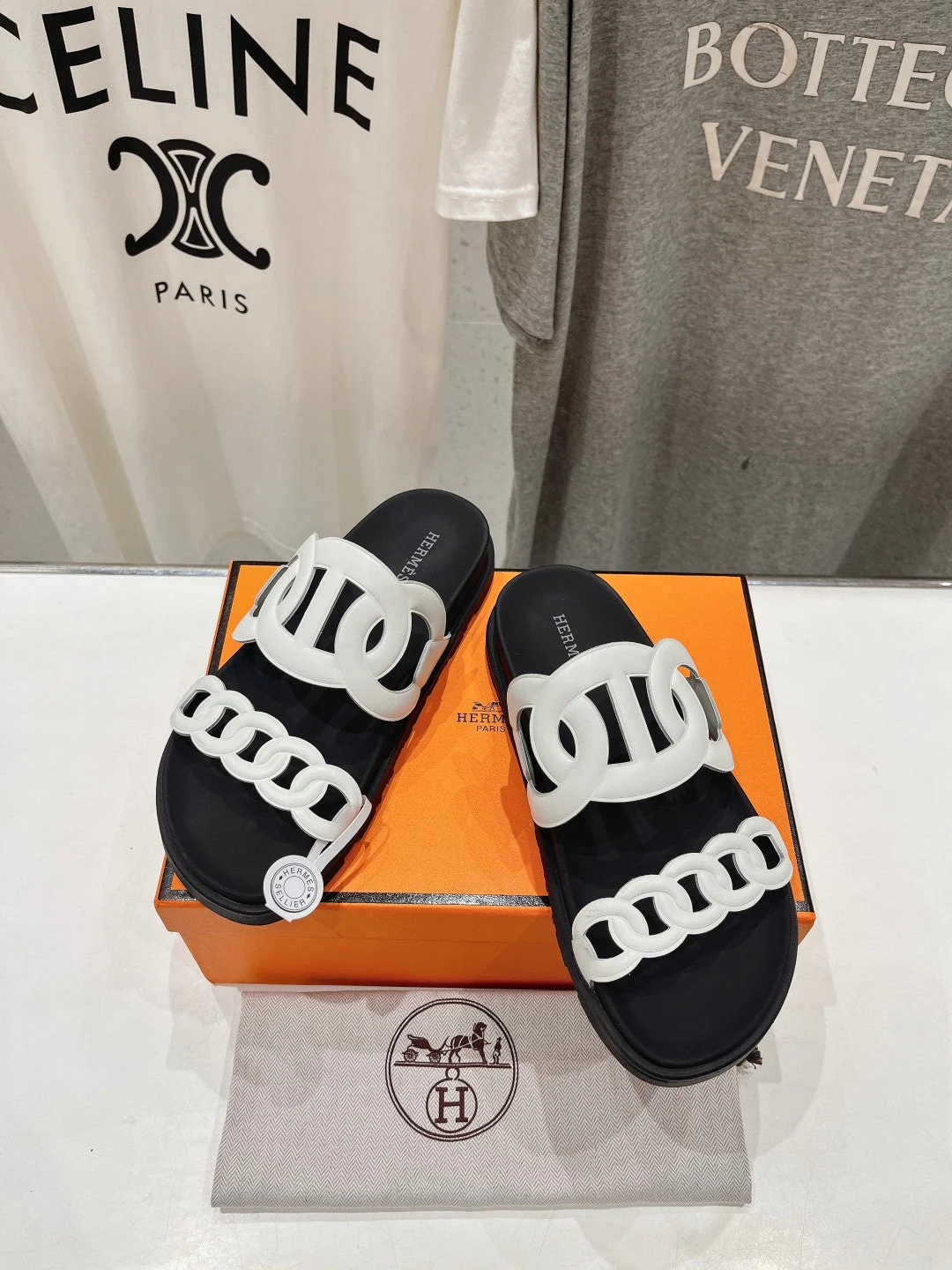EXTRA SANDAL BLACK MIX WHITE CALFSKIN