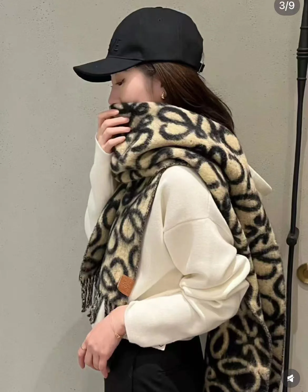 ANAGRAM 200 CM SCARF IN BLACK MIX BEIGE ALPACA AND WOOL 411850