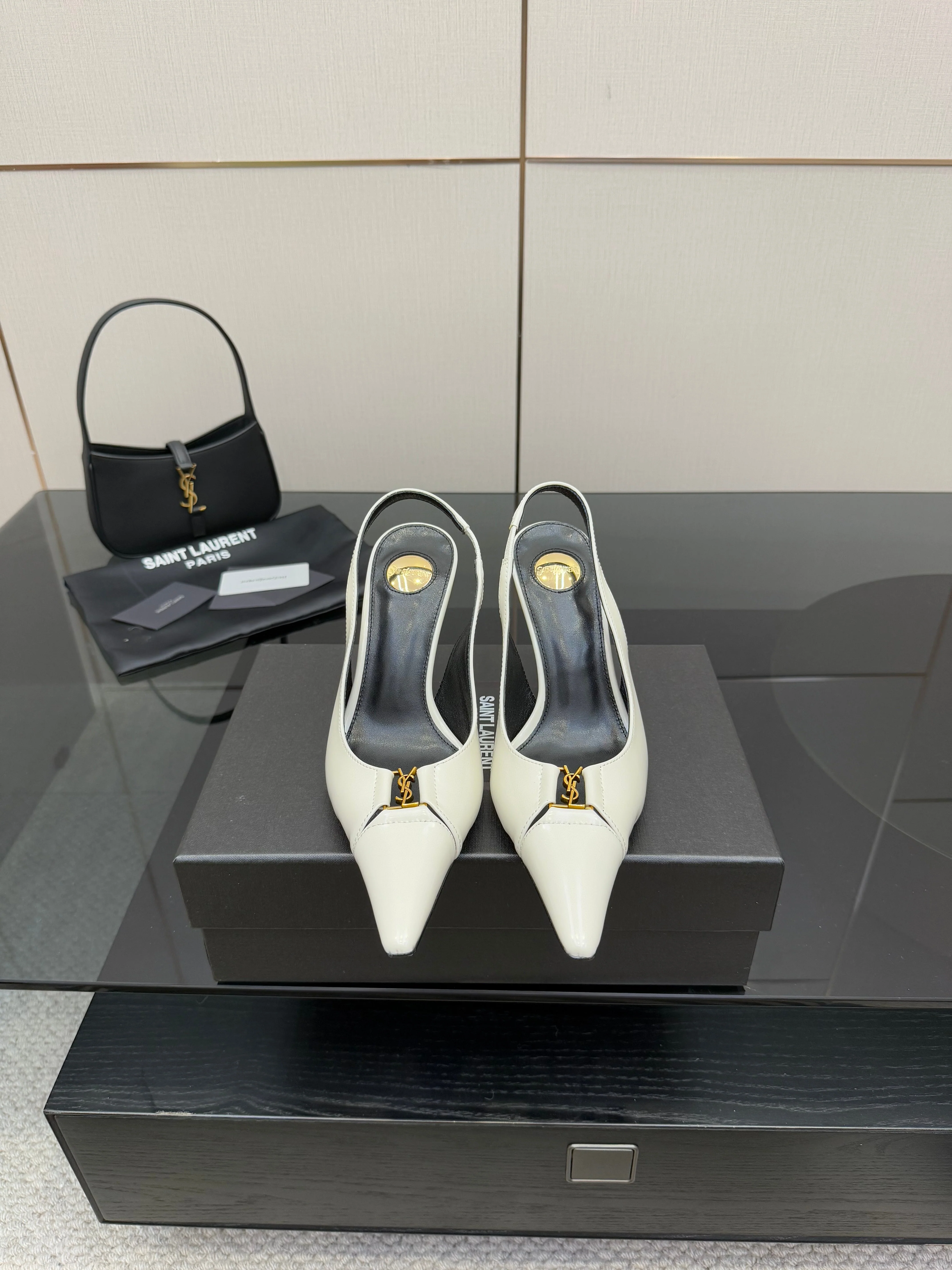 YSL 25S SLINGBACK HIGH HEELS 90 MM IN WHITE LAMBSKIN WITH GOLD HARDWARE STYLE 6