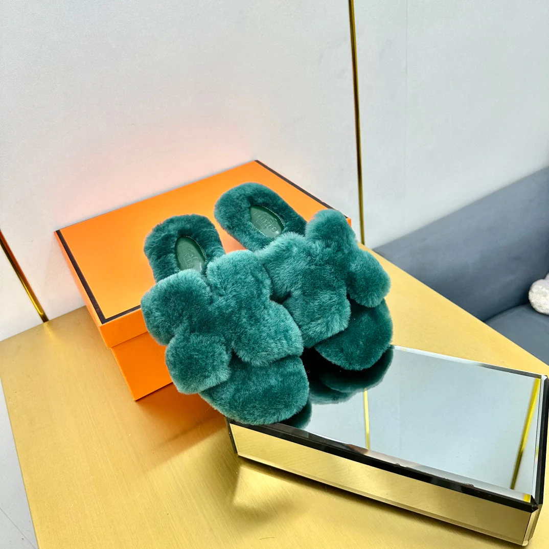 0RAN SHEARLING SANDALS TEAL GREEN