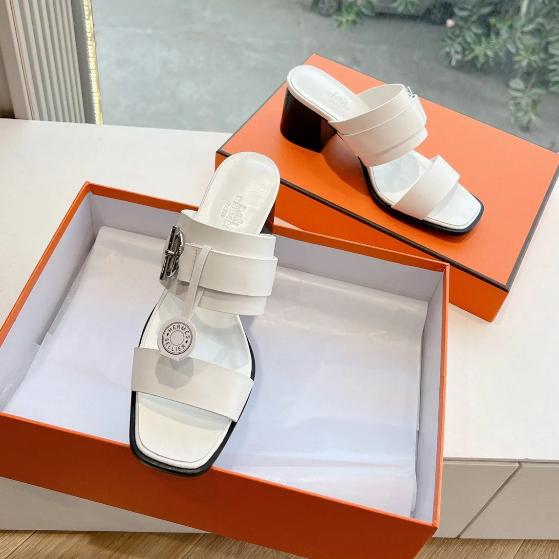 KUTE 60 SANDAL IN WHITE CALFSKIN