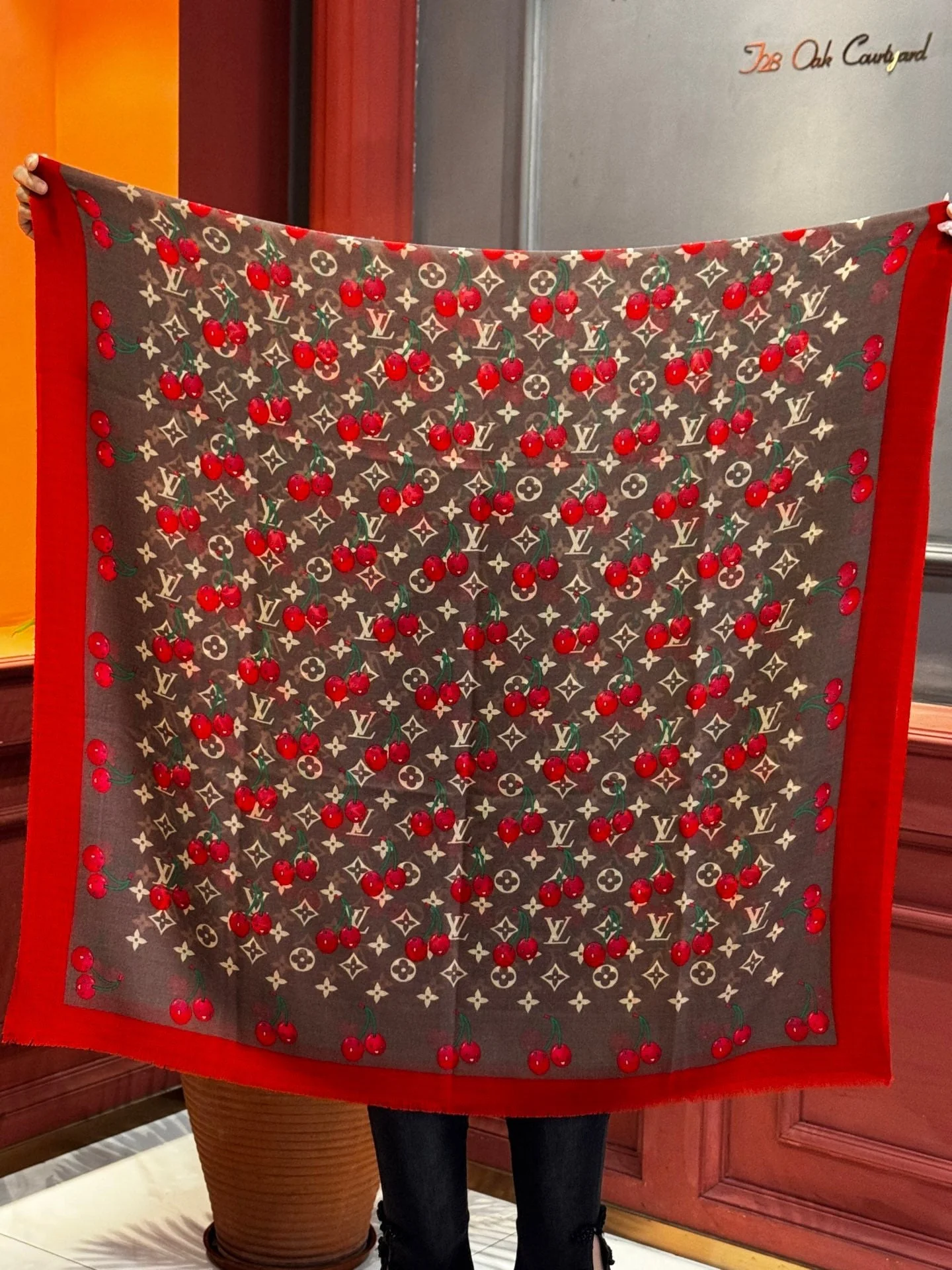 LV SCARF 200 CM IN CASHMERE 728985