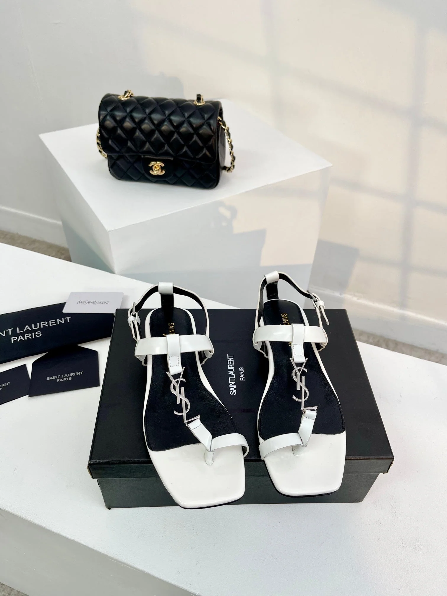 SL CASSANDRA ONE SANDAL FLAT WHITE CALFSKIN