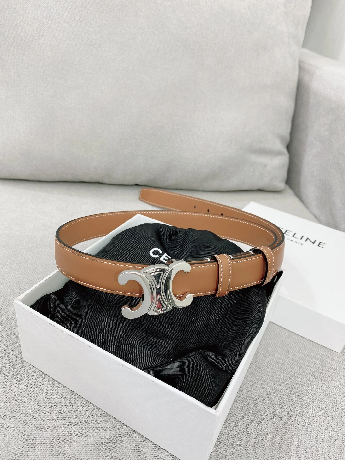CELINE 25S TRIOMPHE BELT 25MM IN BROWN CALFSKIN SILVER HARDWARE 580678
