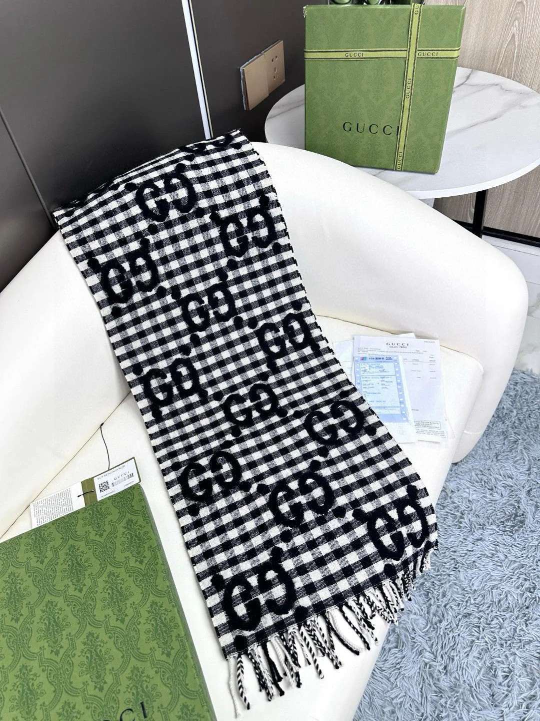 GUCCI 25S SCARF 220 IN CASHMERE 732134