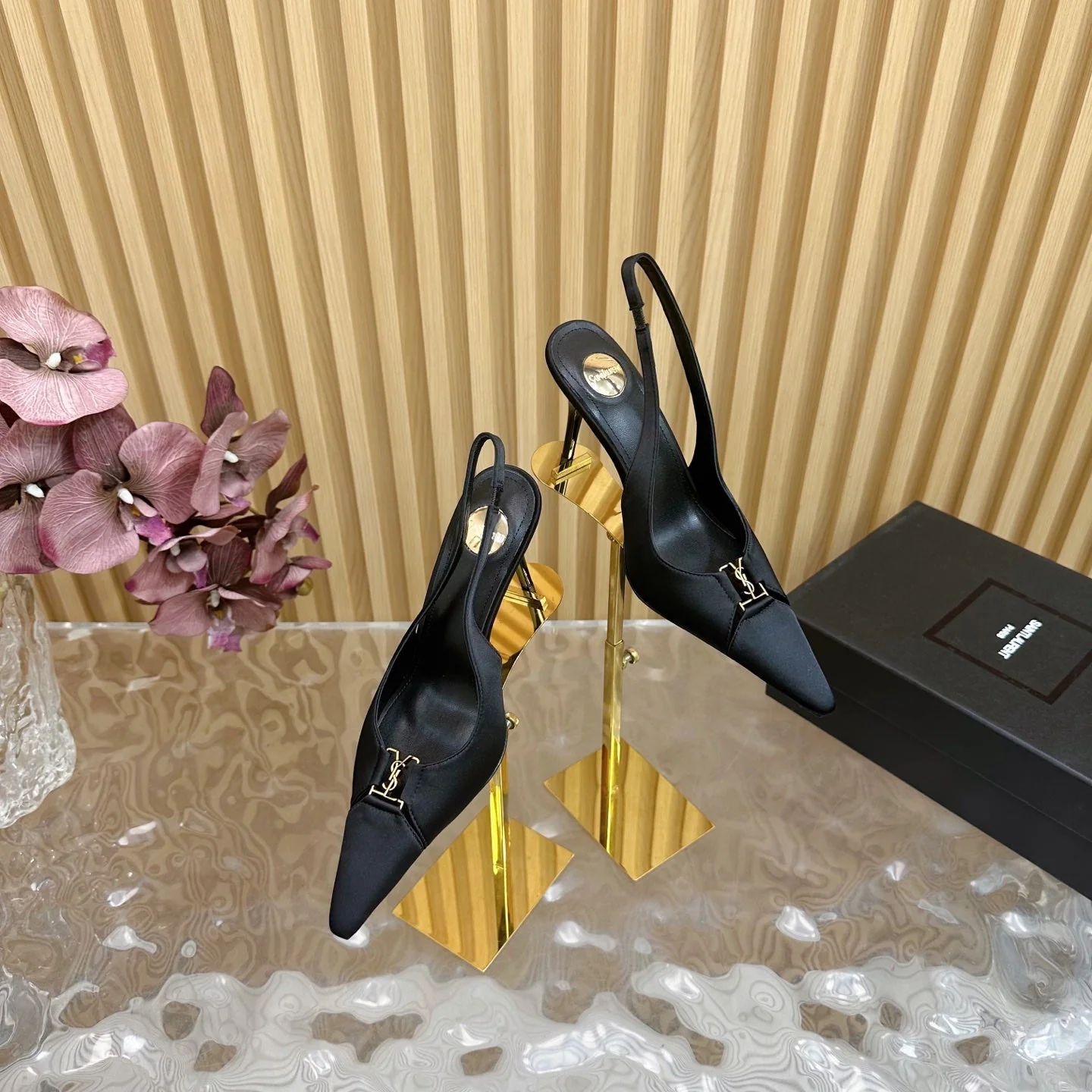 BABYLONE SLINGBACK PUMPS IN BLACK SILK