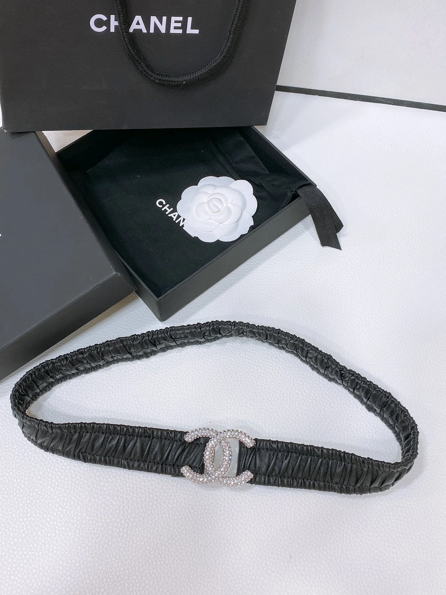 CC ELASTIC BELT 30MM IN BLACK CALFSKIN SILVER HARDWARE WITH RHINSTONES