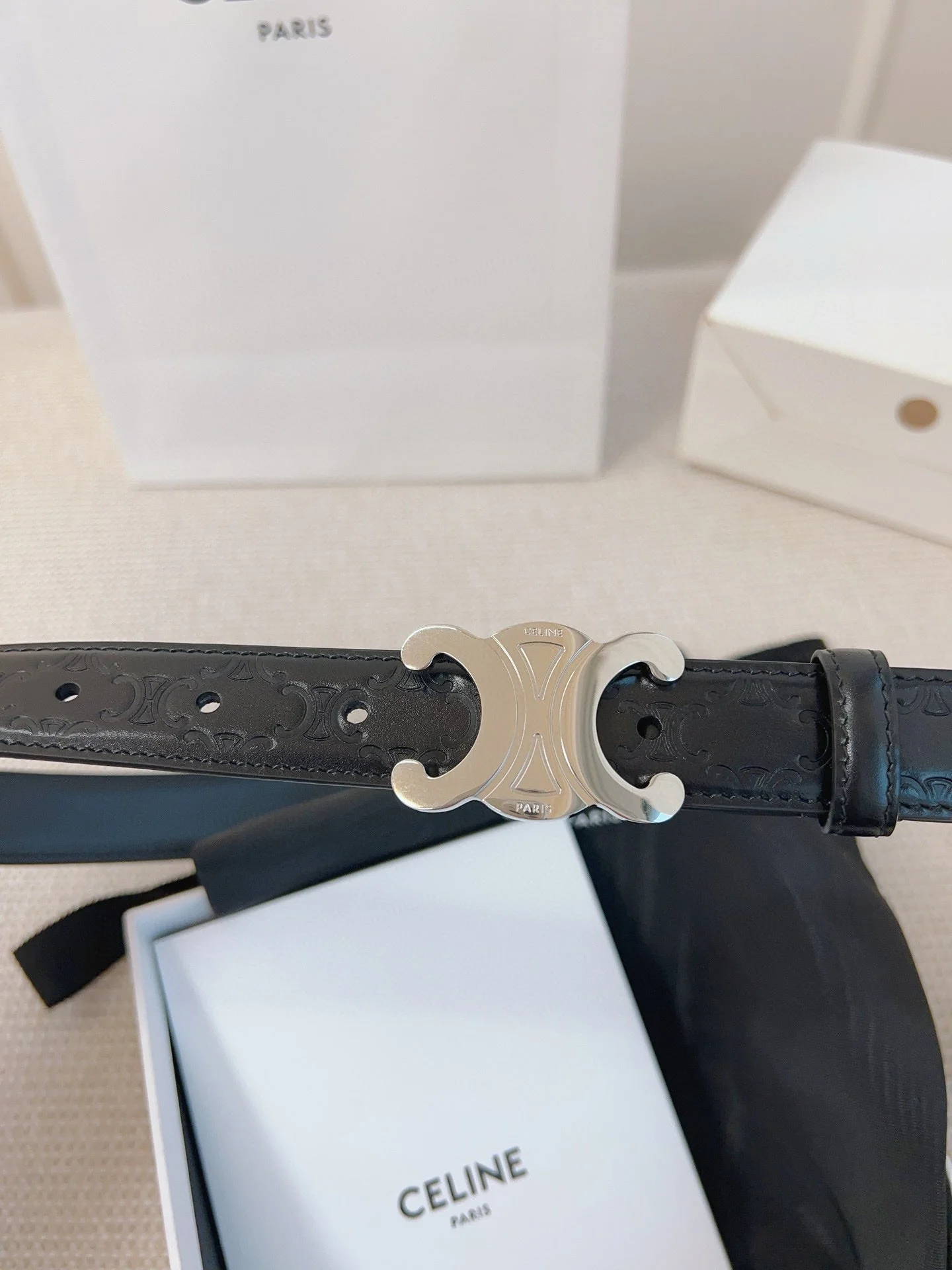 CELINE 25S BELT 25MM TRIOMPHE IN BLACK CALFSKIN SILVER HARDWARE 563333