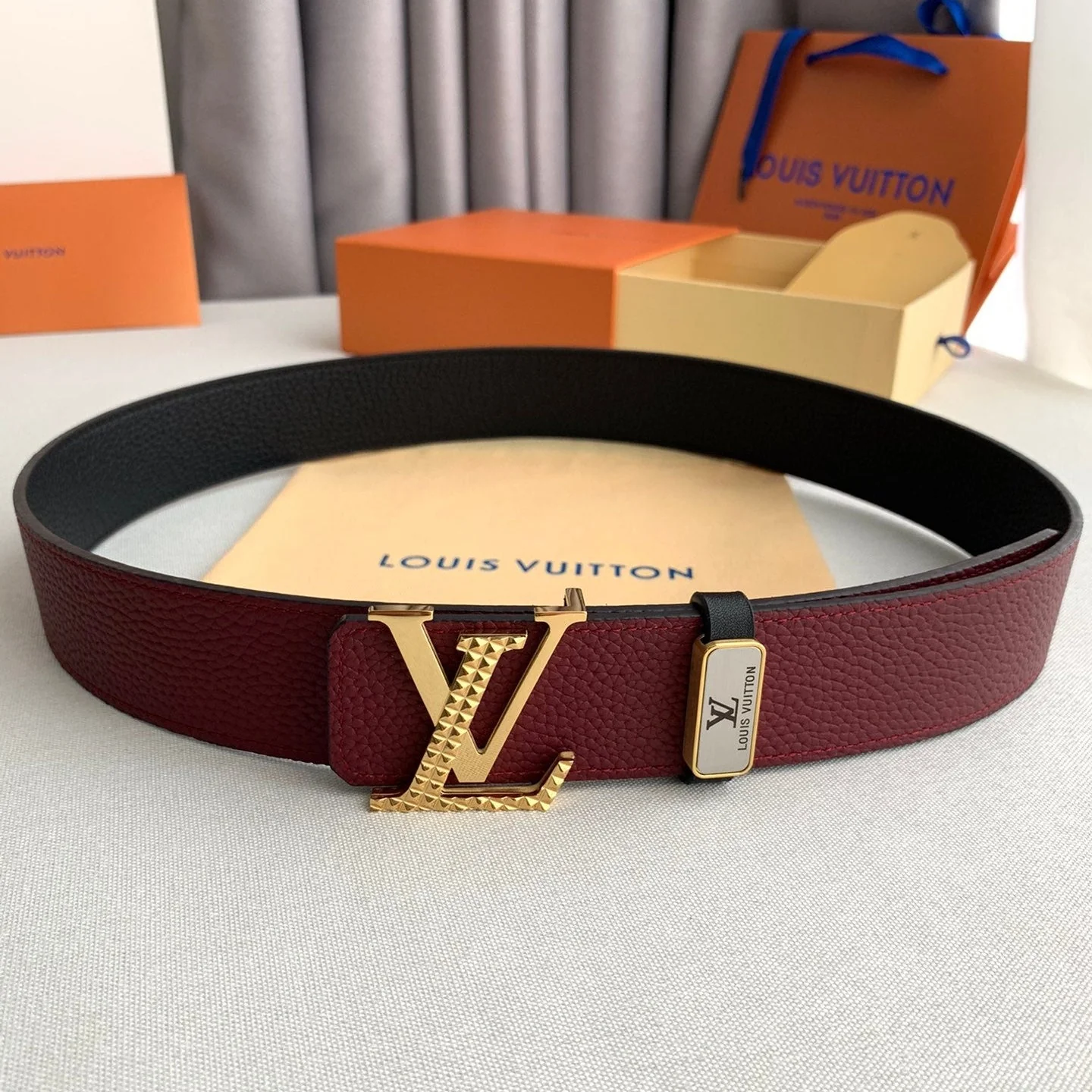 LV 25S BELT 38 MM IN DARK RED CALFSKIN 593214
