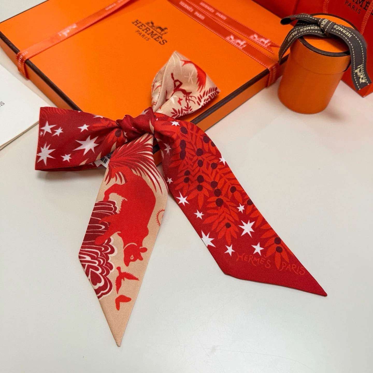HERMES 25S SILK NECKERCHIEF 86 IN SILK 714352