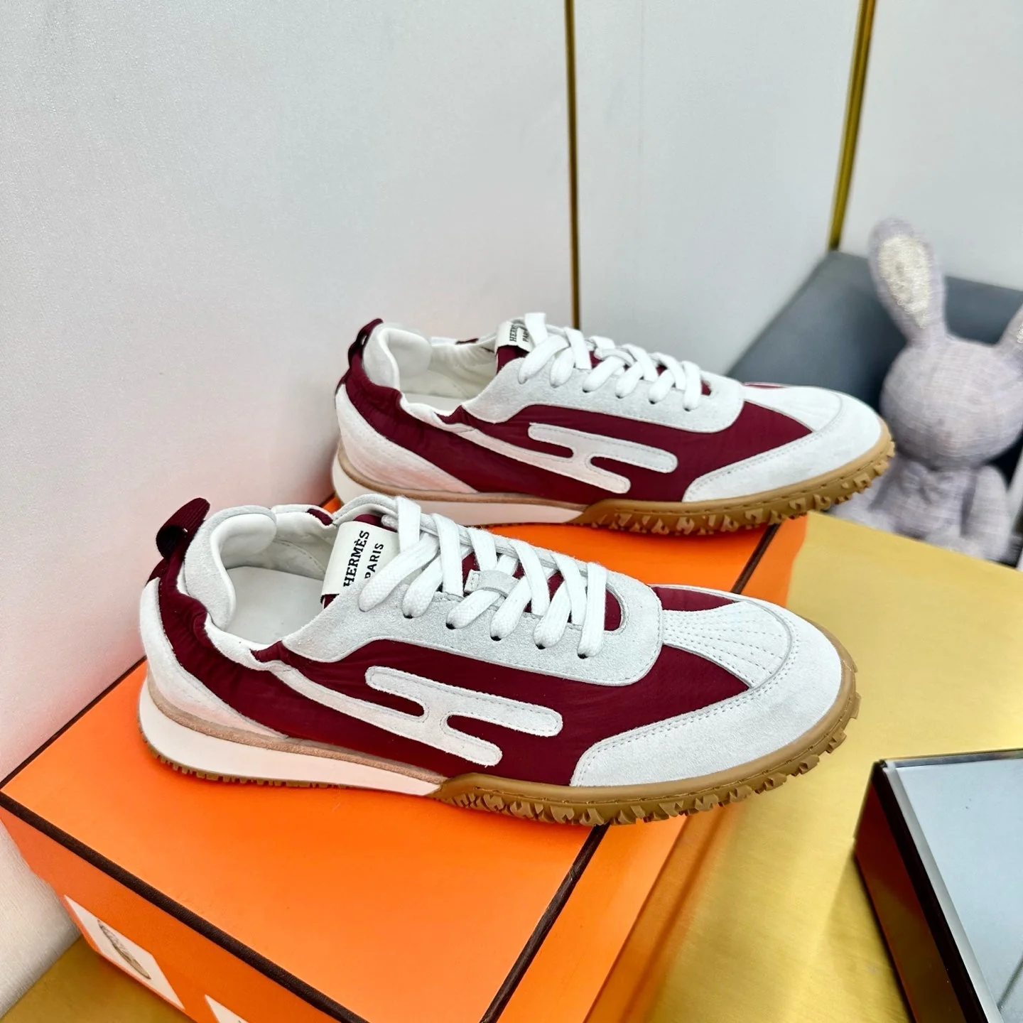 JET SNEAKER IN WHITE MIX SANGRIA RED SUEDE
