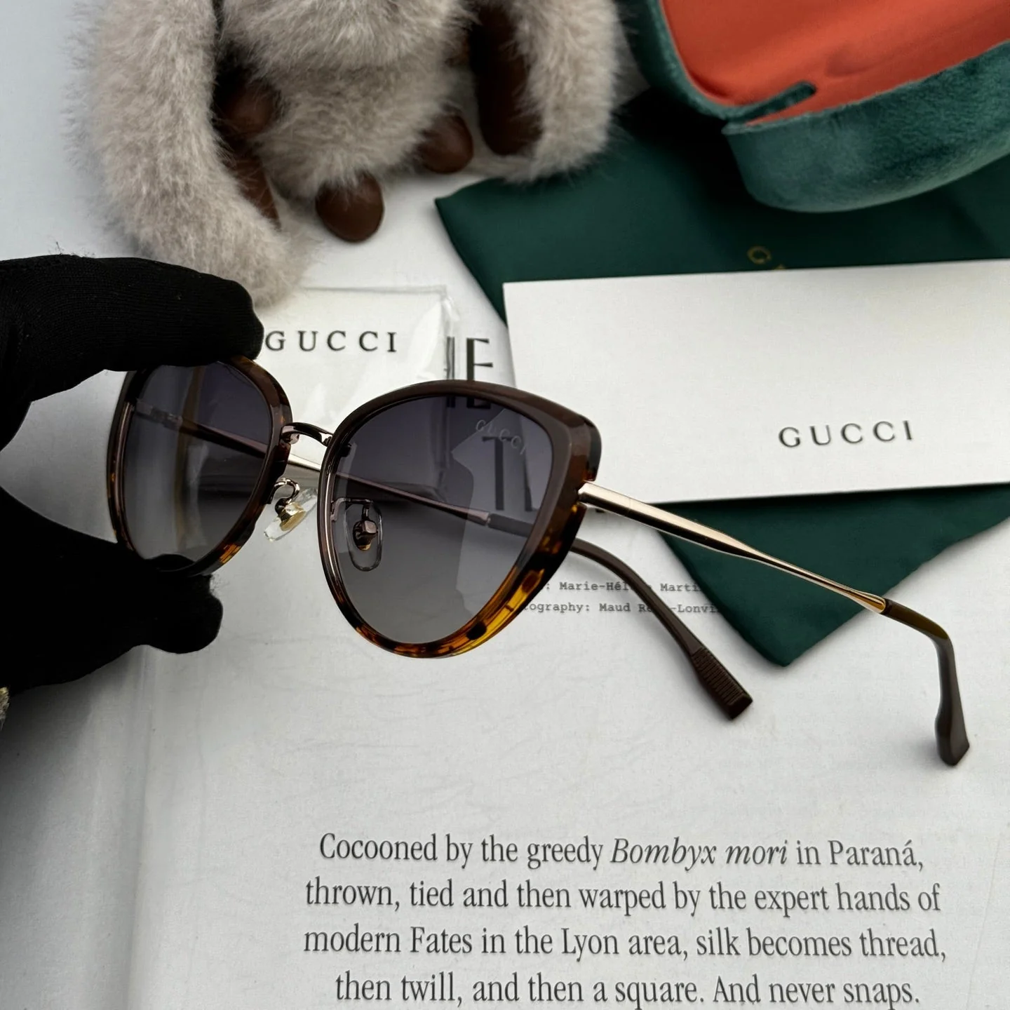 CAT-EYE FRAME SUNGLASSES G8641 IN ACETATE