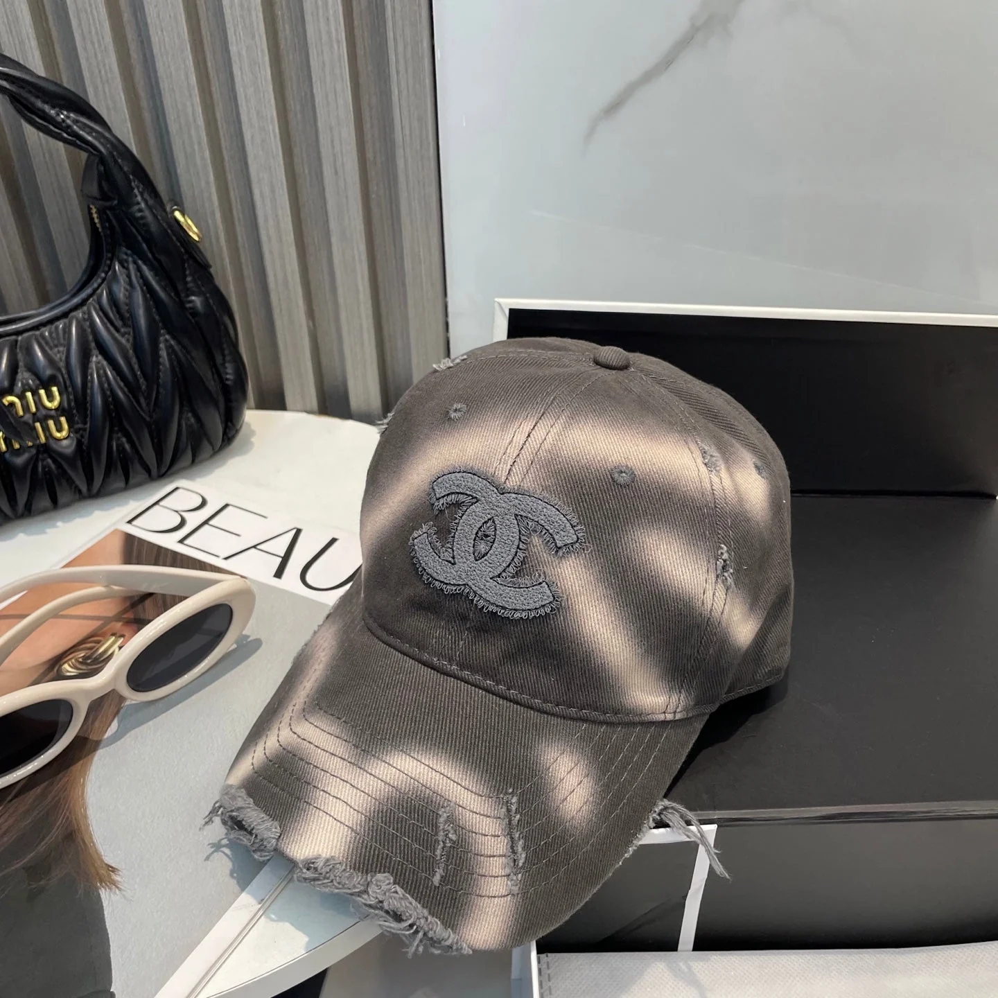 BASEBALL HAT IN AMHERST GREY JEAN 672991