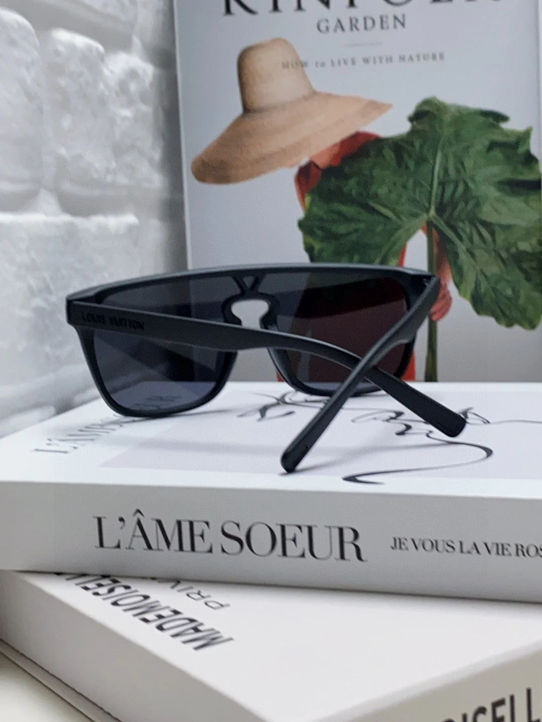 WAIMEA SUNGLASSES 581360 IN BLACK ACETATE