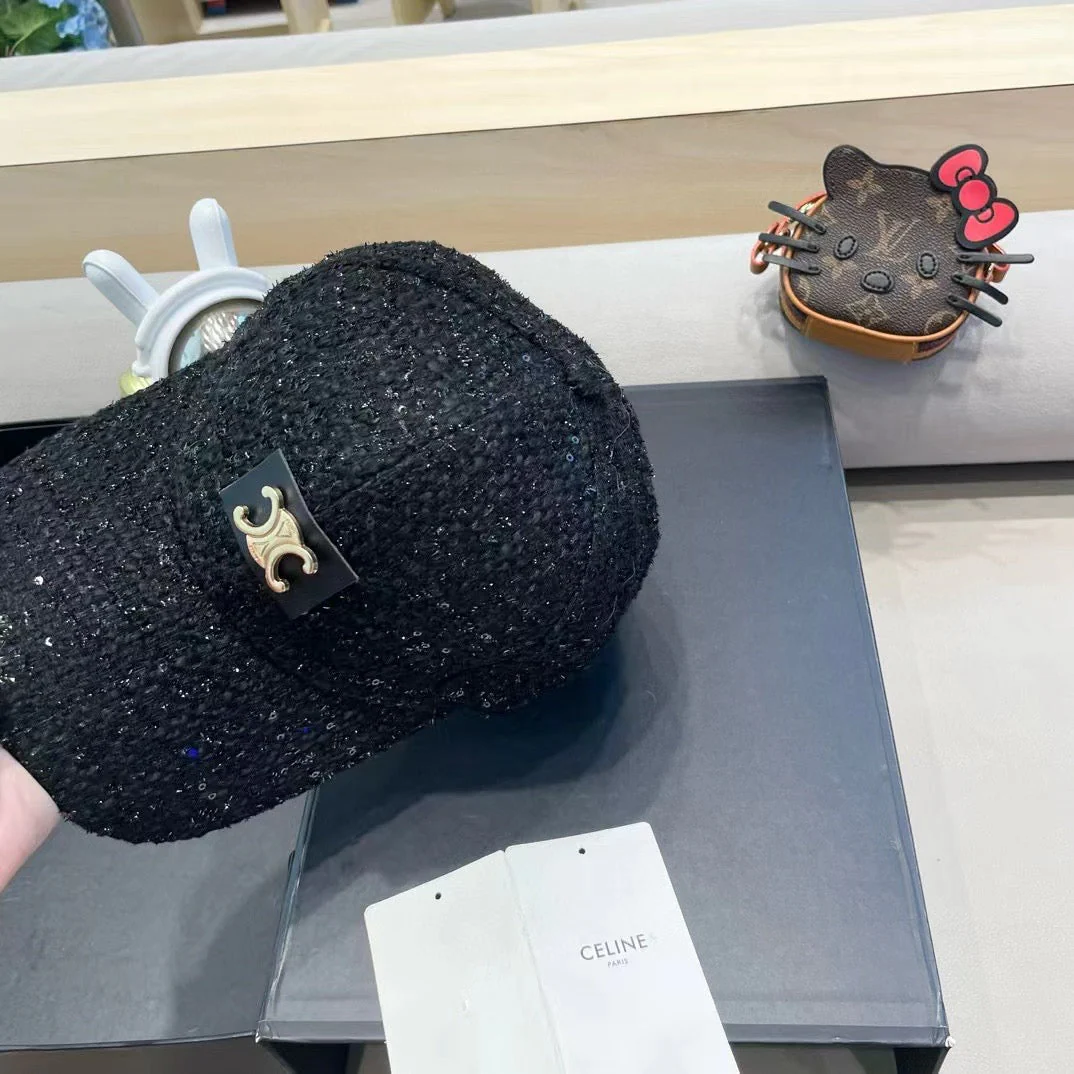 BASEBALL CAP MODEL 650508 IN BLACK TEXTURED SPARKLE FABRIC