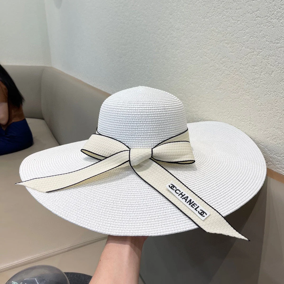 WIDE BRIM STRAW HAT WITH BOW WHITE 672704