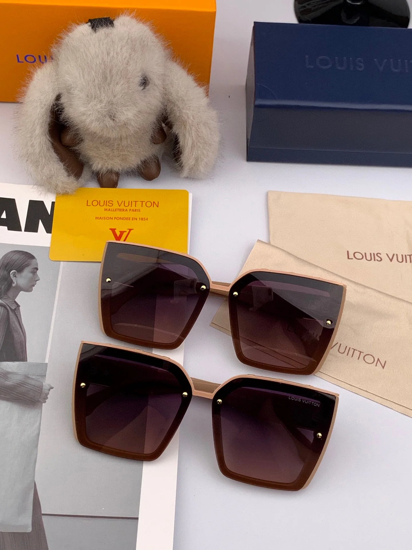 SQUARE SUNGLASSES L822 IN ACETATE