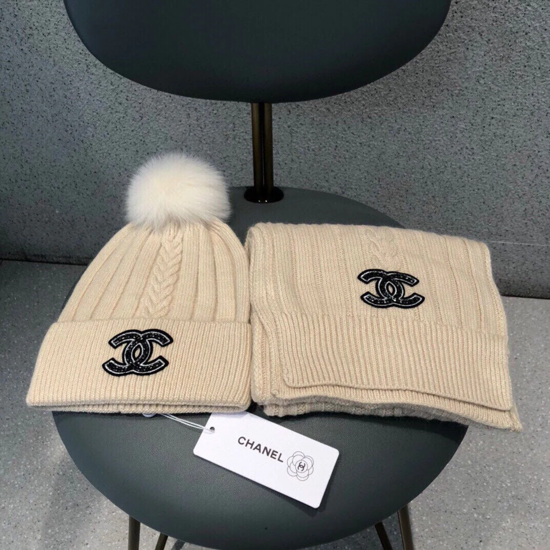 SET SCARF AND HAT IN BISQUE BEIGE WOOL 420821