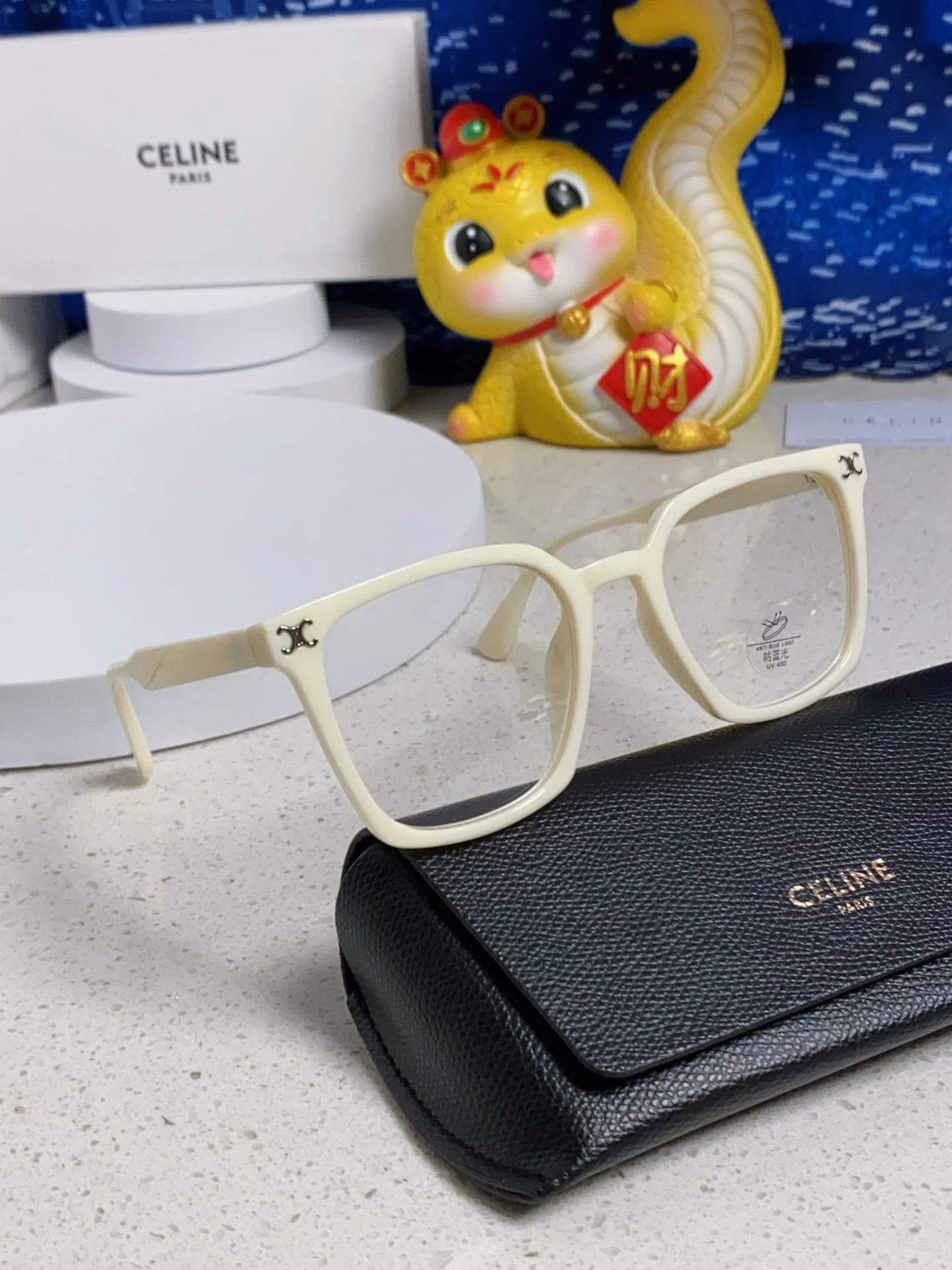 TRIOMPHE SUNGLASSES 563254 IN IVORY ACETATE