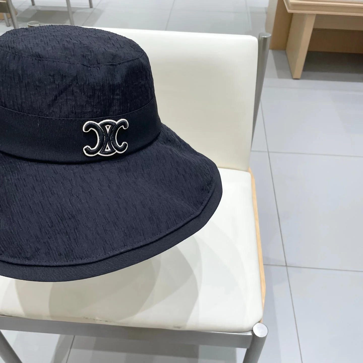 BUKET HAT MODEL 650498 IN NAVY TEXTURED FABRIC