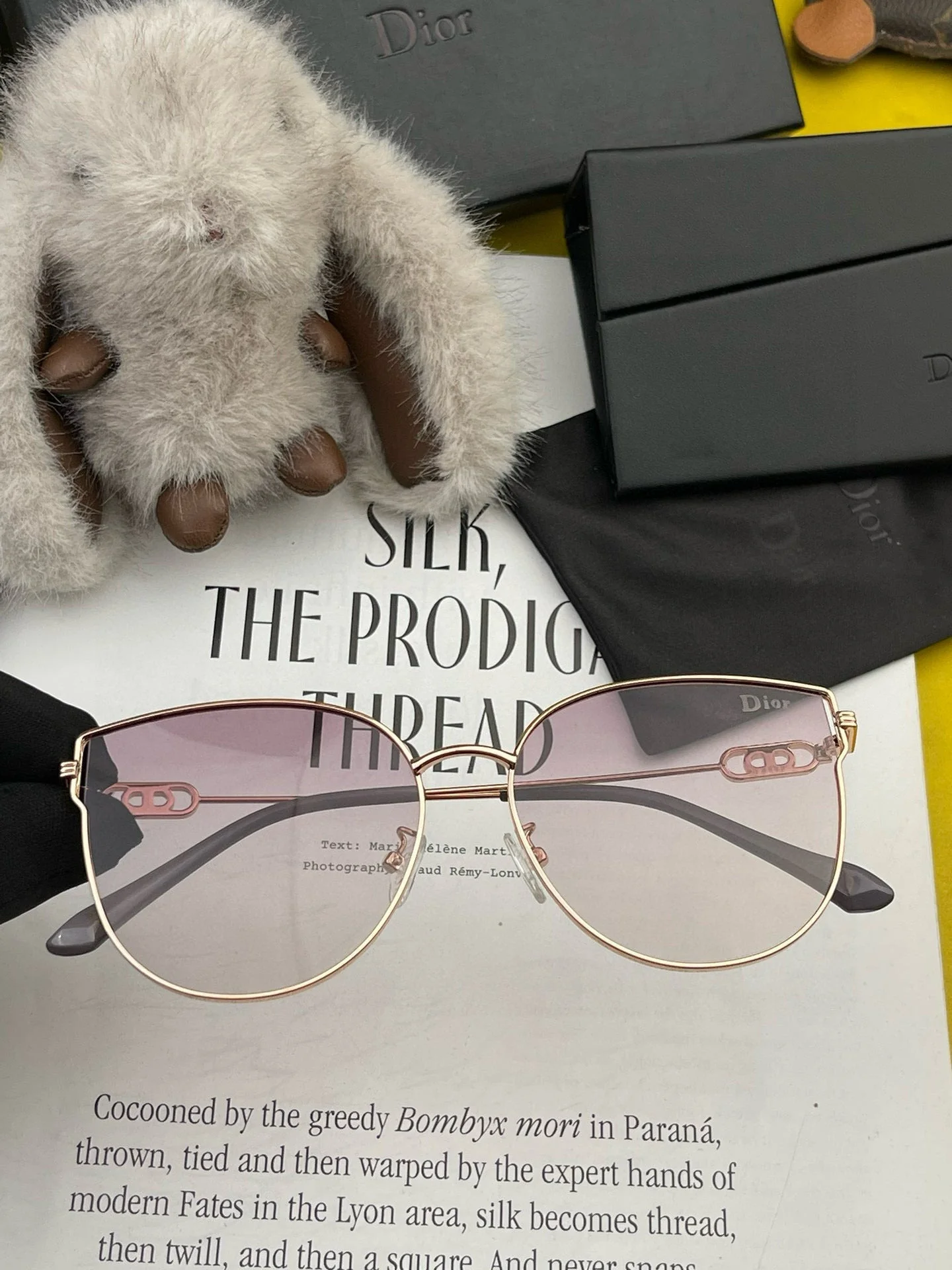 MONTAIGNE SUNGLASS CD4311 IN METAL