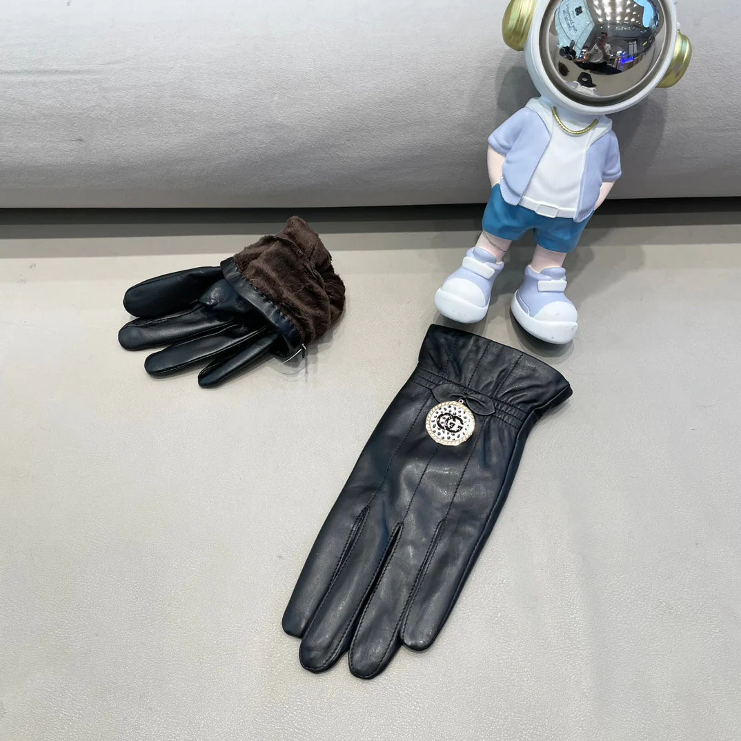 CLASSIC TOUCHSCREEN GLOVES IN BLACK SHEEPSKIN 427387