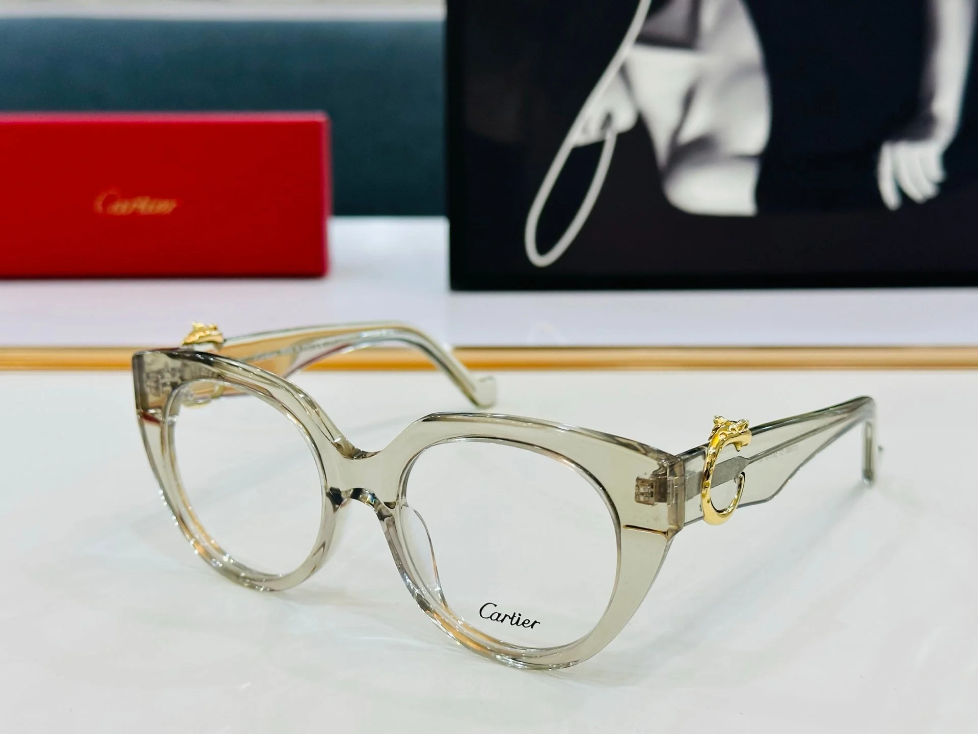 PANTHÈRE ROUND FRAME SUNGLASSES 578200 IN ACETATE