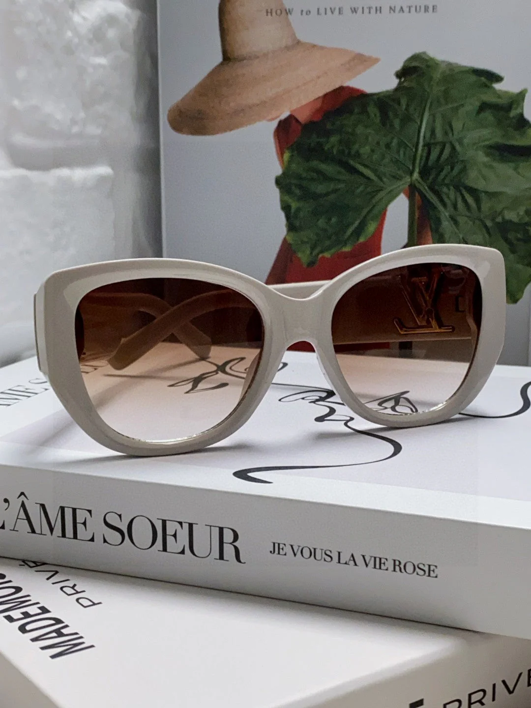 ICON CAT EYE SUNGLASSES 570246 IN GREY ACETATE