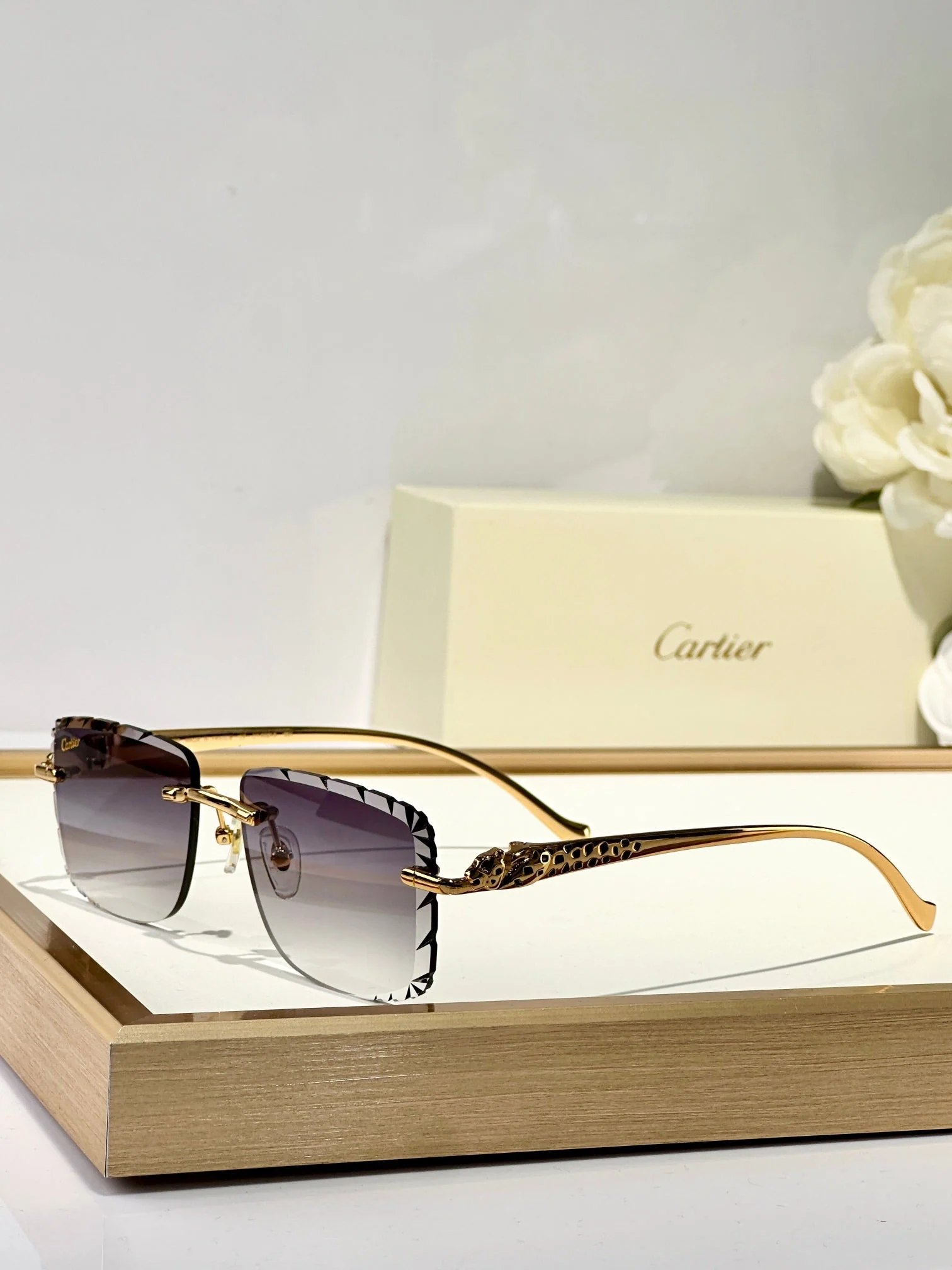 PANTHÈRE RIMLESS SQUARE FRAME SUNGLASSES 580908 IN METAL