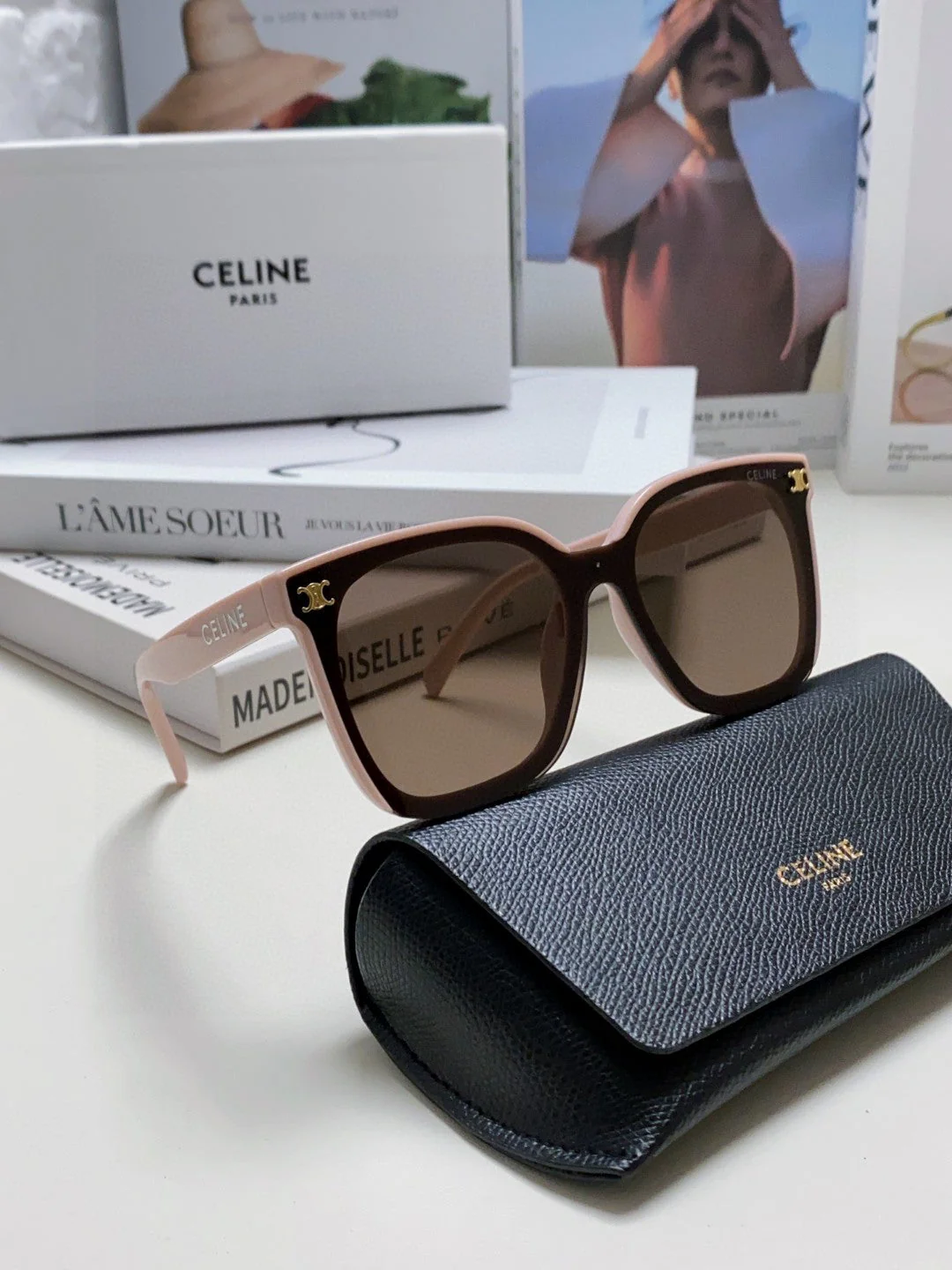 TRIOMPHE SUNGLASSES 552774 IN BABY PINK ACETATE TEXT LOGO