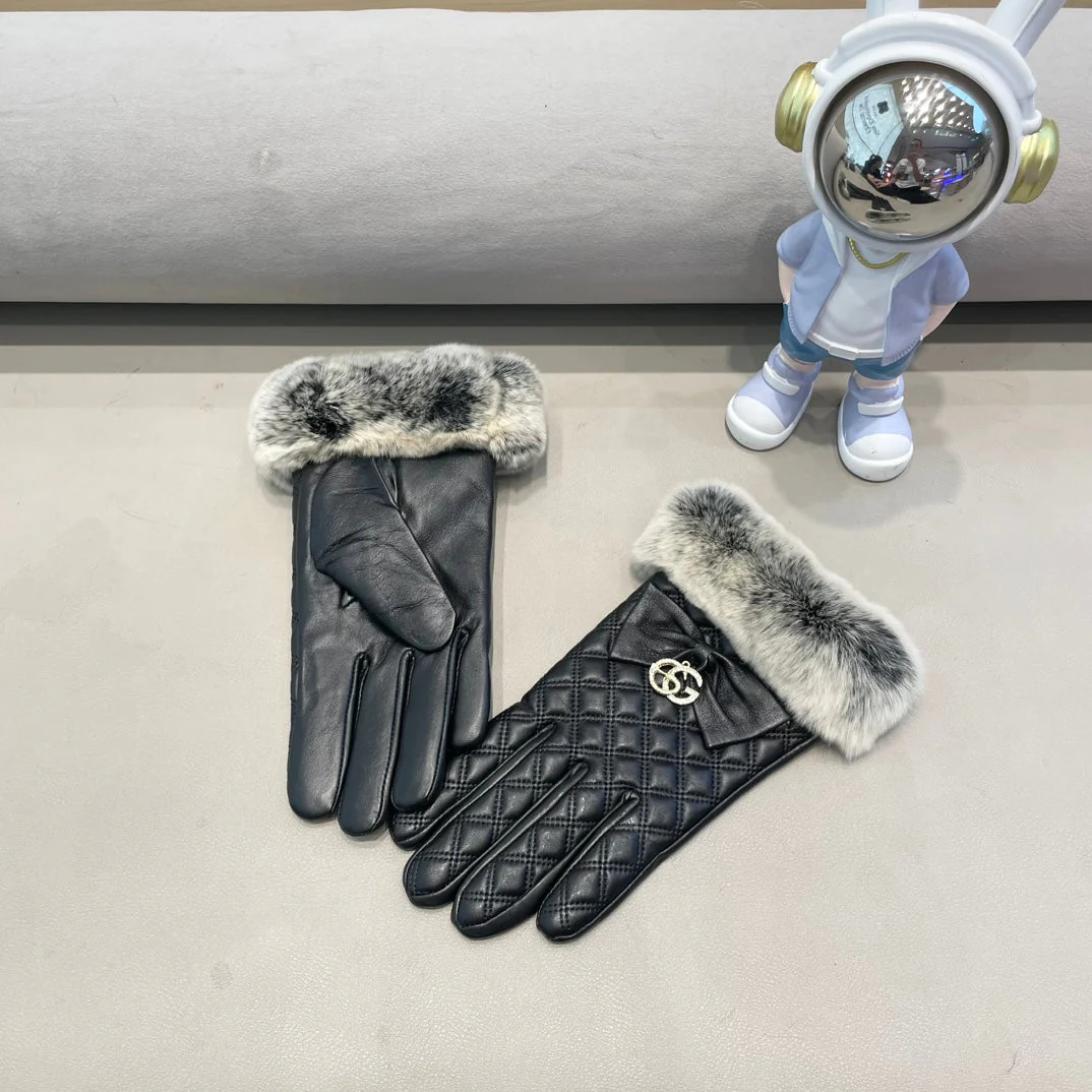 GLOVES WITH BOW IN BLACK LAMBSKIN AND RABBIT FUR 432556