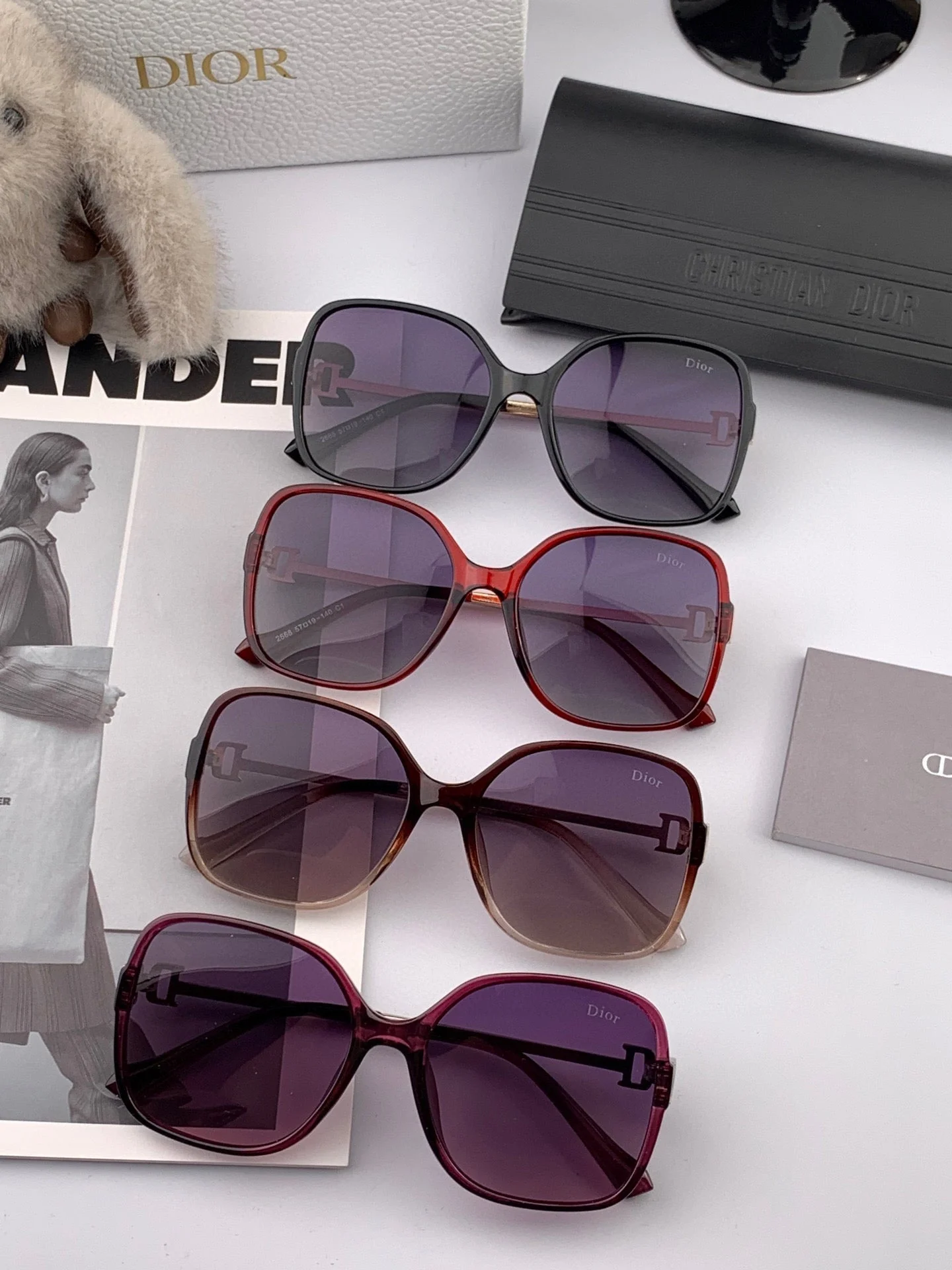 MONTAIGNE SUNGLASS D8266 IN METAL