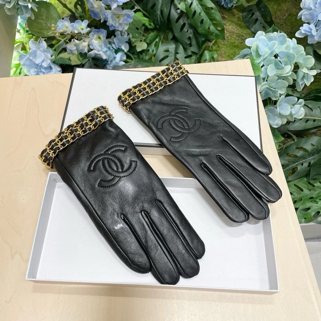 GLOVES IN BLACK LAMBSKIN 463822