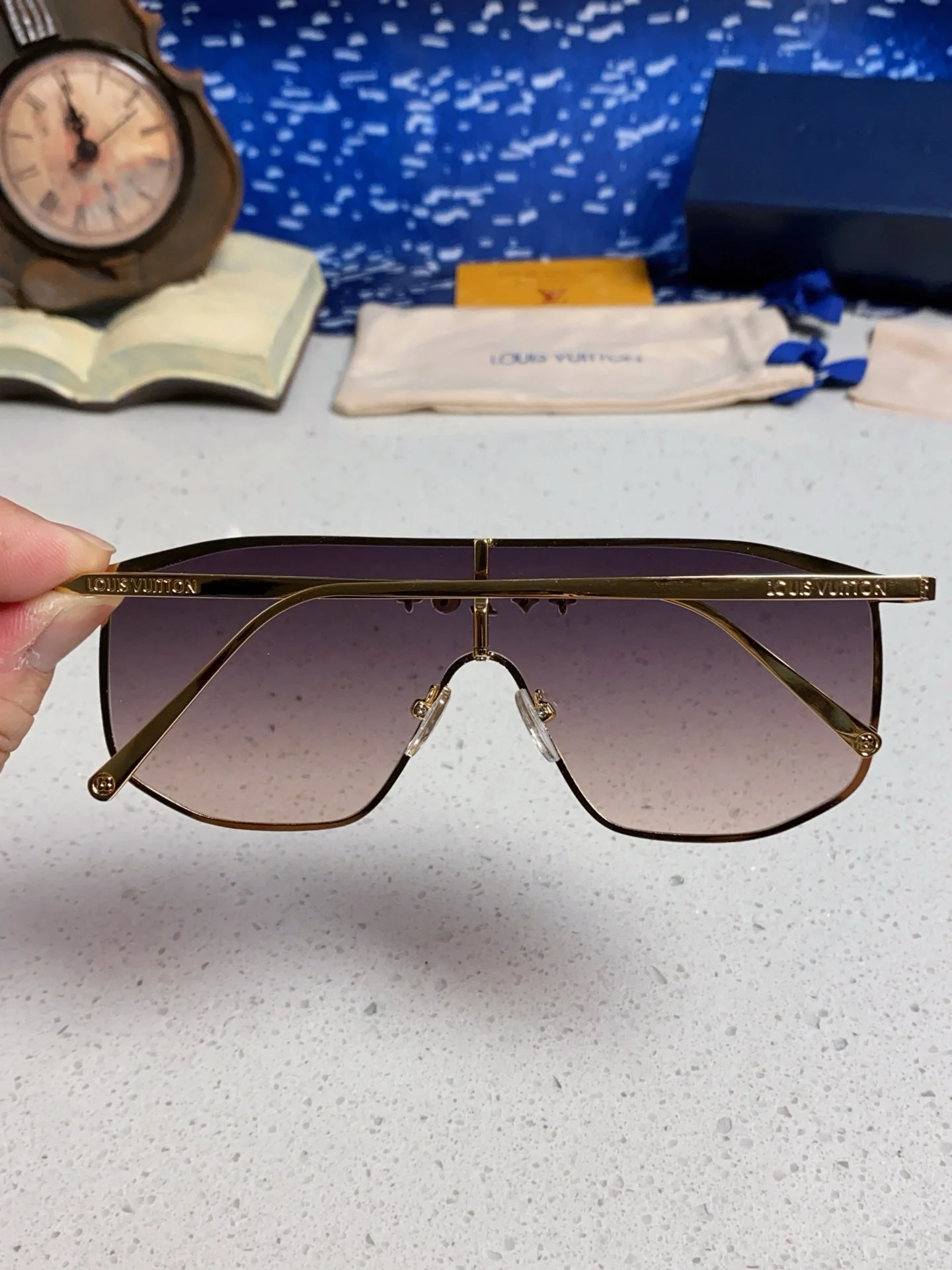 GOLDEN MASK SUNGLASSES 582732 IN GOLD METAL DARK GREY SMOKE LENSES