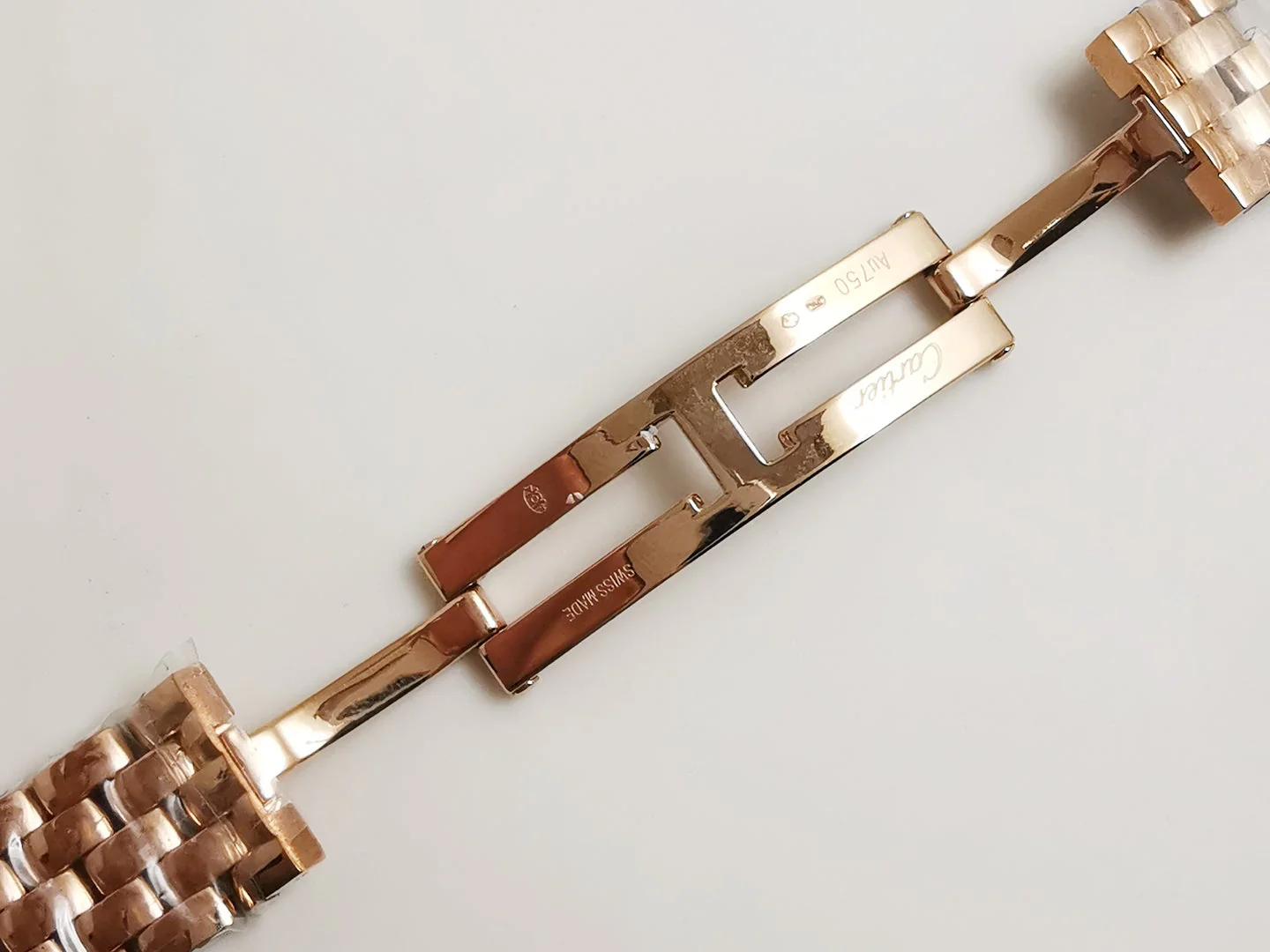 PANTHERE DE CARTIE QUARTZ PINK GOLD CASE