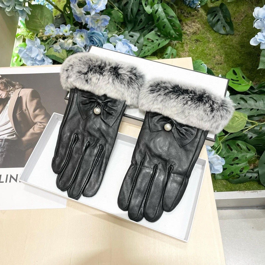 GLOVES IN BLACK LAMBSKIN WITH RABBIT FUR 465072