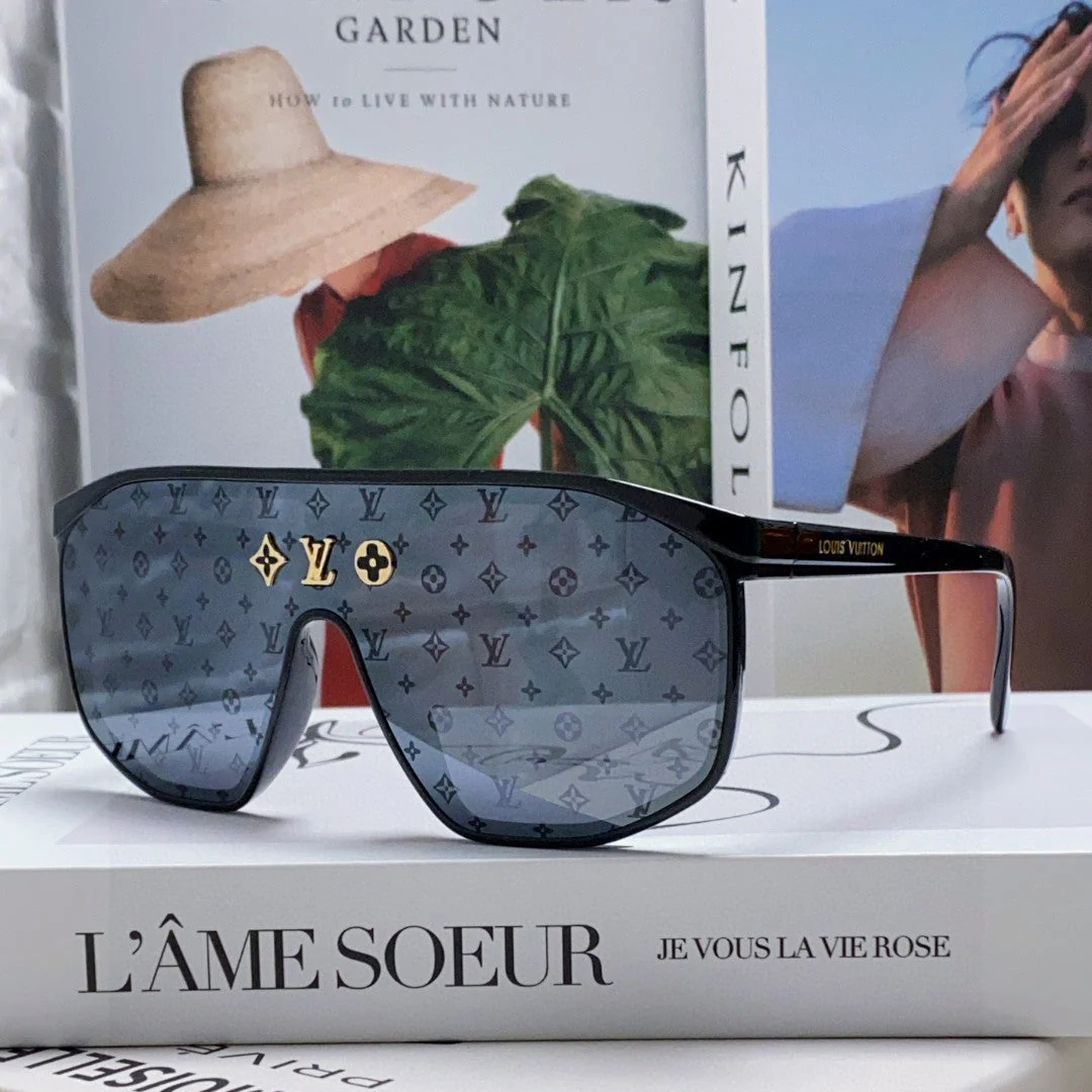 WAIMEA SUNGLASSES 570268 IN BLACK ACETATE MONOGRAM ON LENS