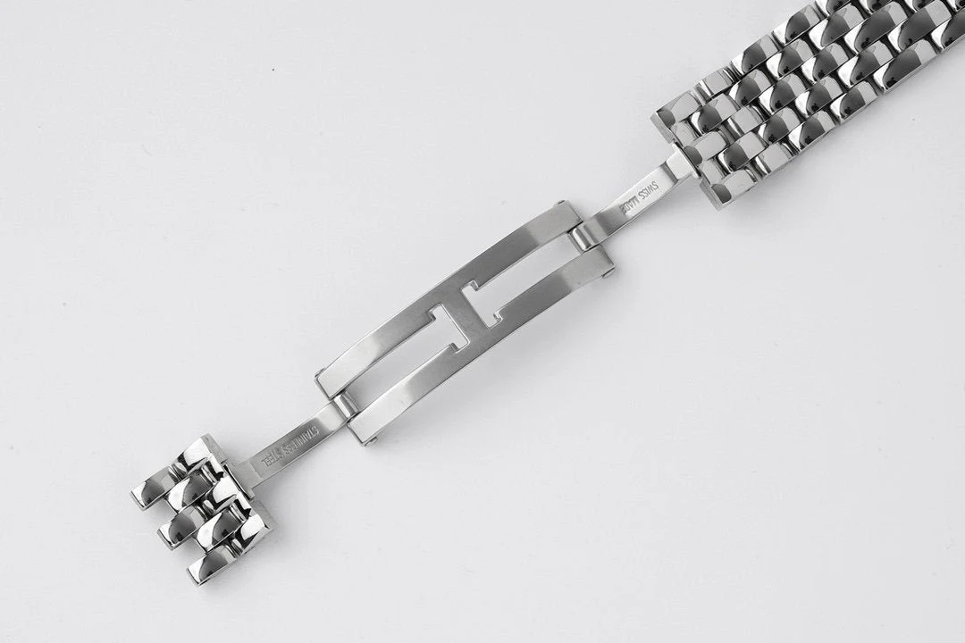 PANTHERE 27MM SILVER CASE DIAMOND BEZEL WHITE DIAL