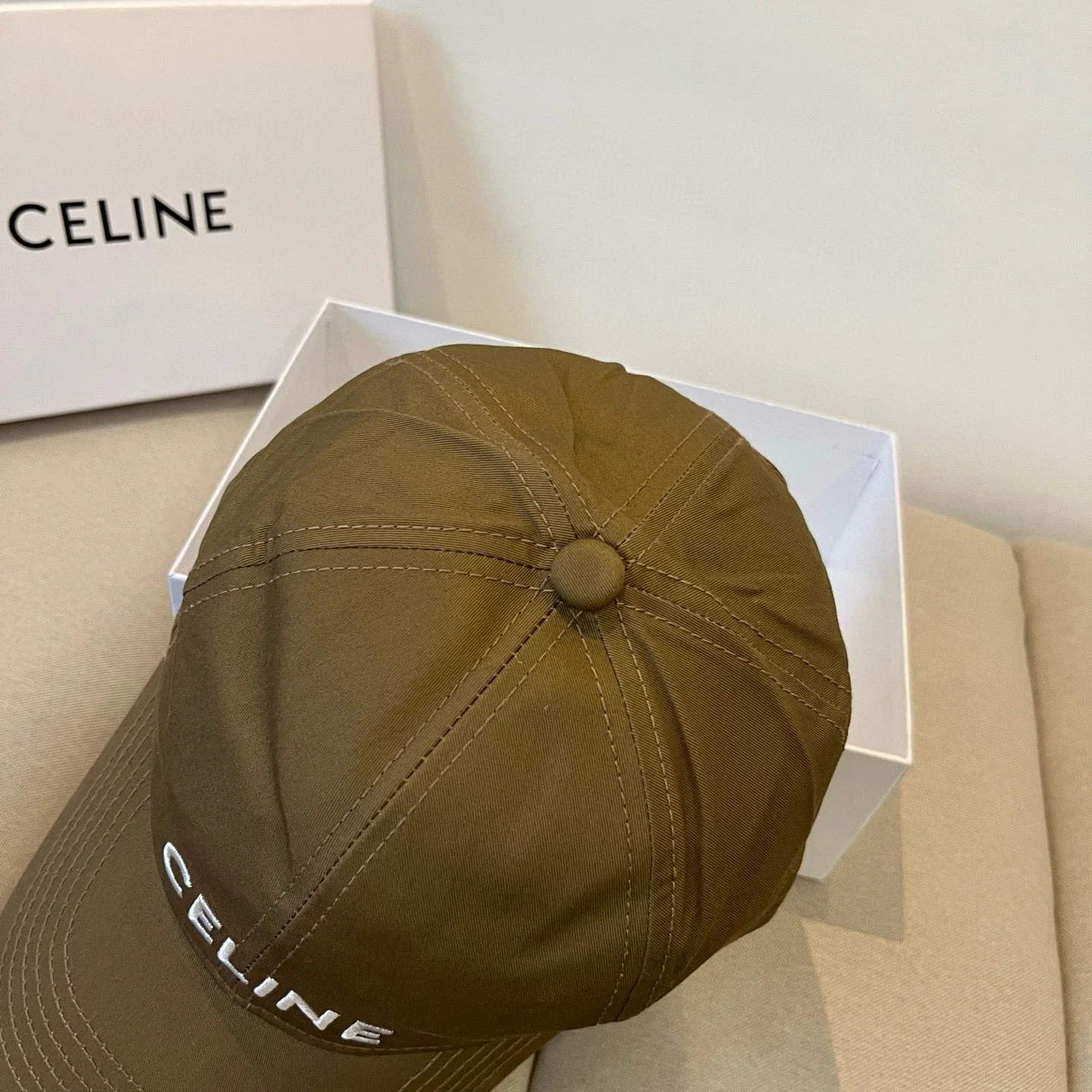 BASEBALL CAP MODEL 650193 IN BROWN FABRIC