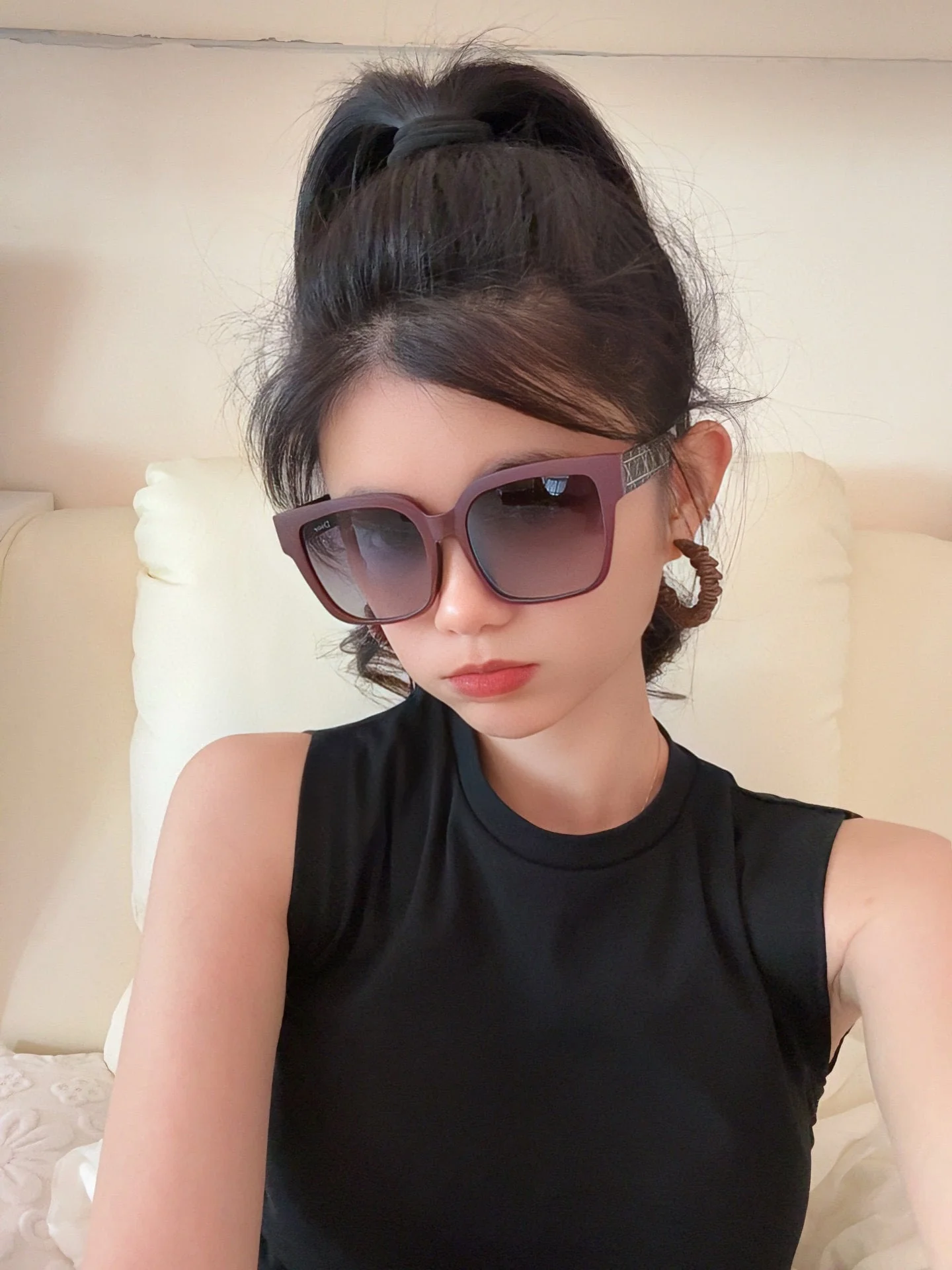 MONTAIGNE SUNGLASS D8304 IN ACETATE