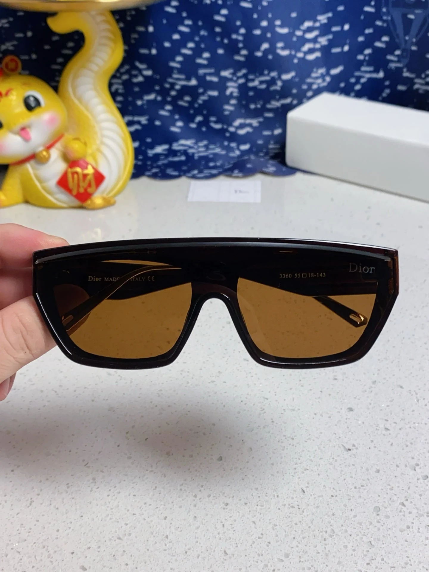 MONTAIGNE SUNGLASS CLUB M7U IN BROWN ACETATE