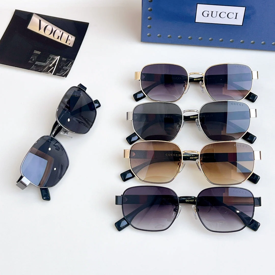 SQUARE FRAME SUNGLASSES GG1407 IN METAL EMBOSSED LOGO