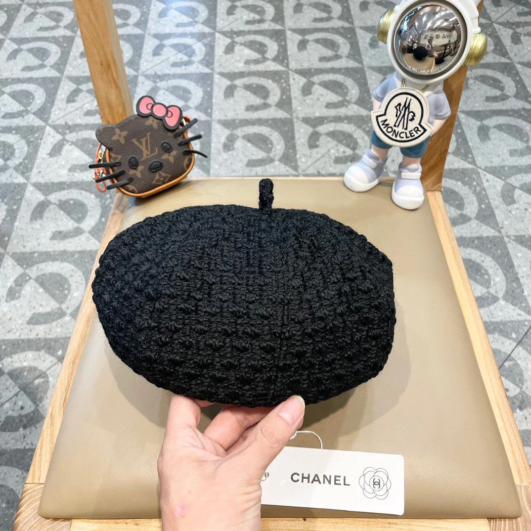 BERET HAT BLACK 431752