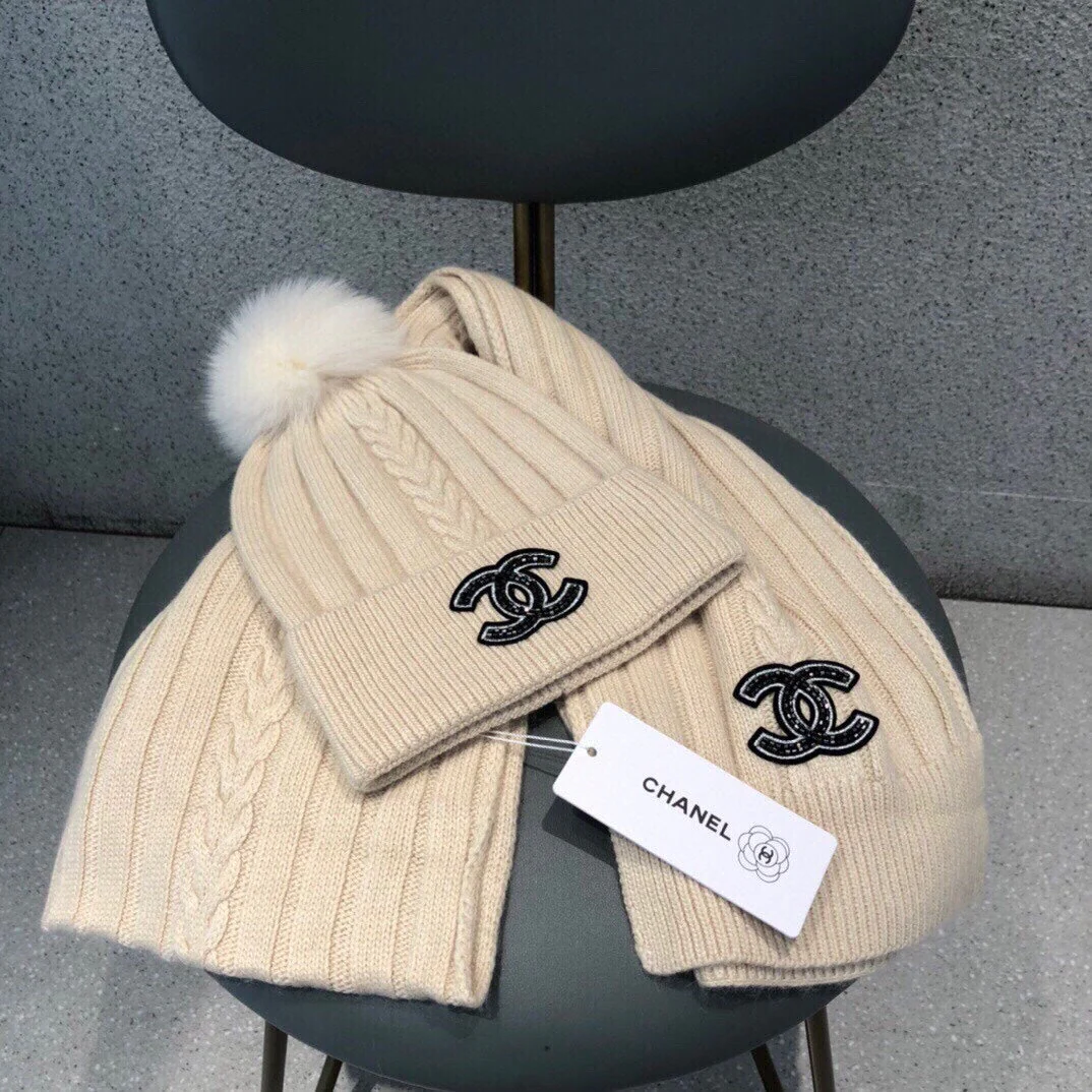 SET SCARF AND HAT IN BISQUE BEIGE WOOL 420821