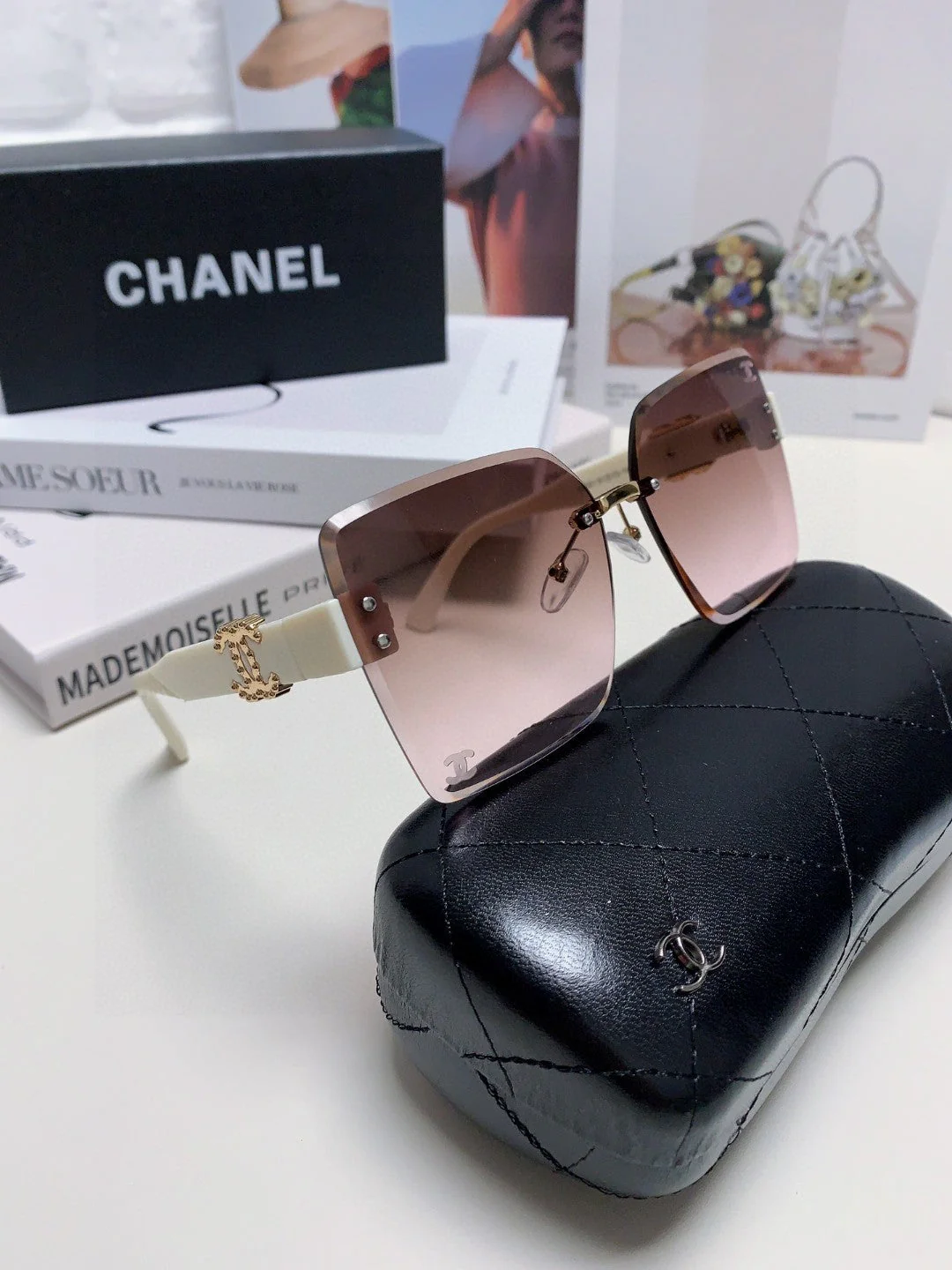 SQUARE SUNGLASSES 632891 IN WHITE ACETATE BROWN LENSES