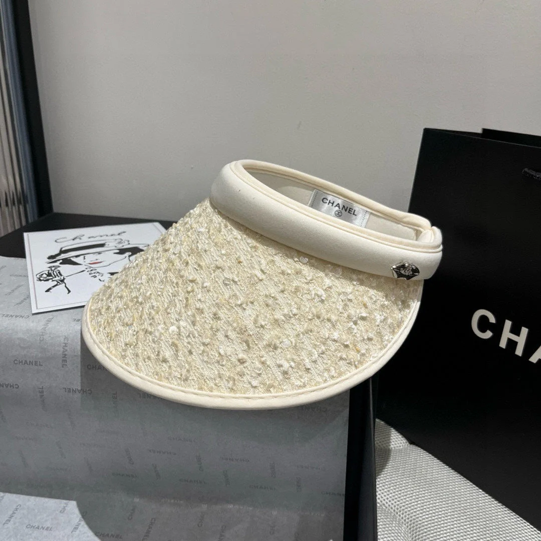 CC SUN HAT MODEL IVORY WITH SEQUINS 673927