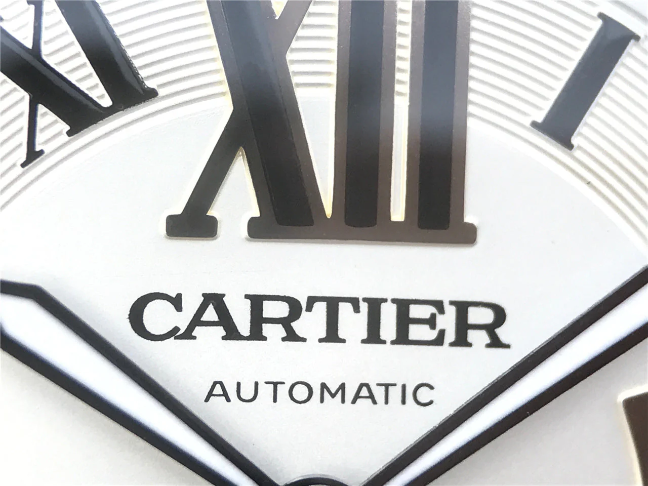 CALIBRE DIVER 42 AUTOMATIC STEEL CASE WHITE DIAL