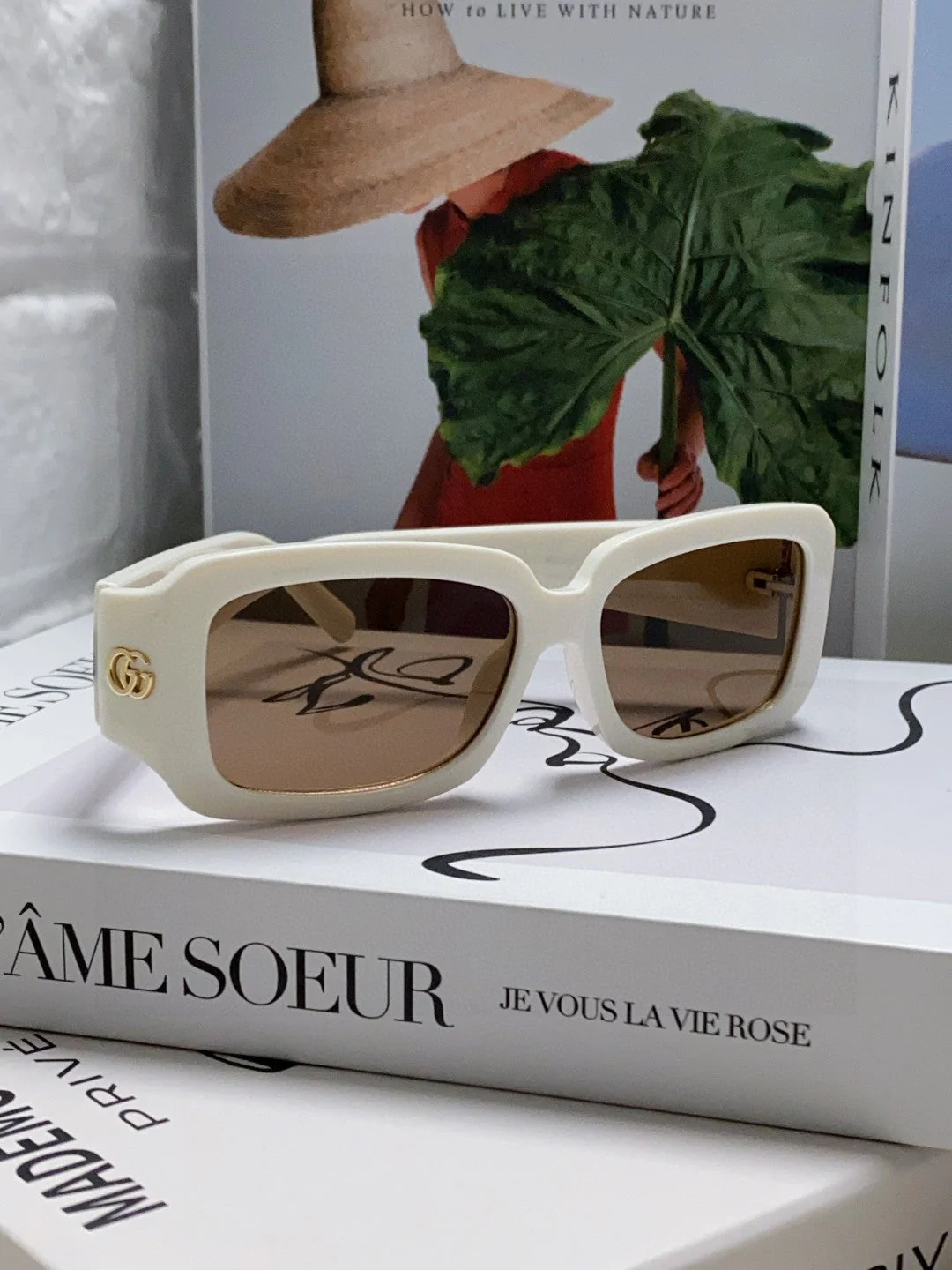 RECTANGULAR FRAME SUNGLASSES 570237 IN ACETATE
