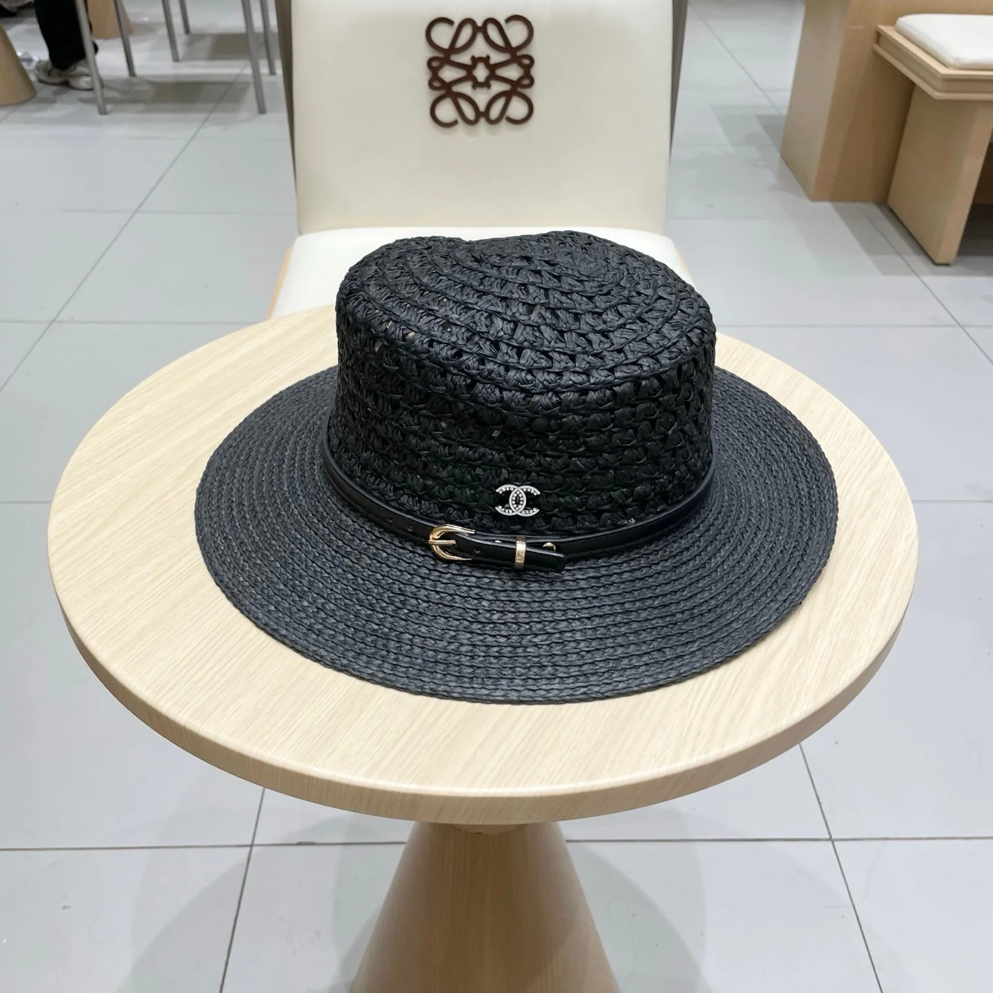 STRAW HAT OPEN WEAVE BLACK 674077